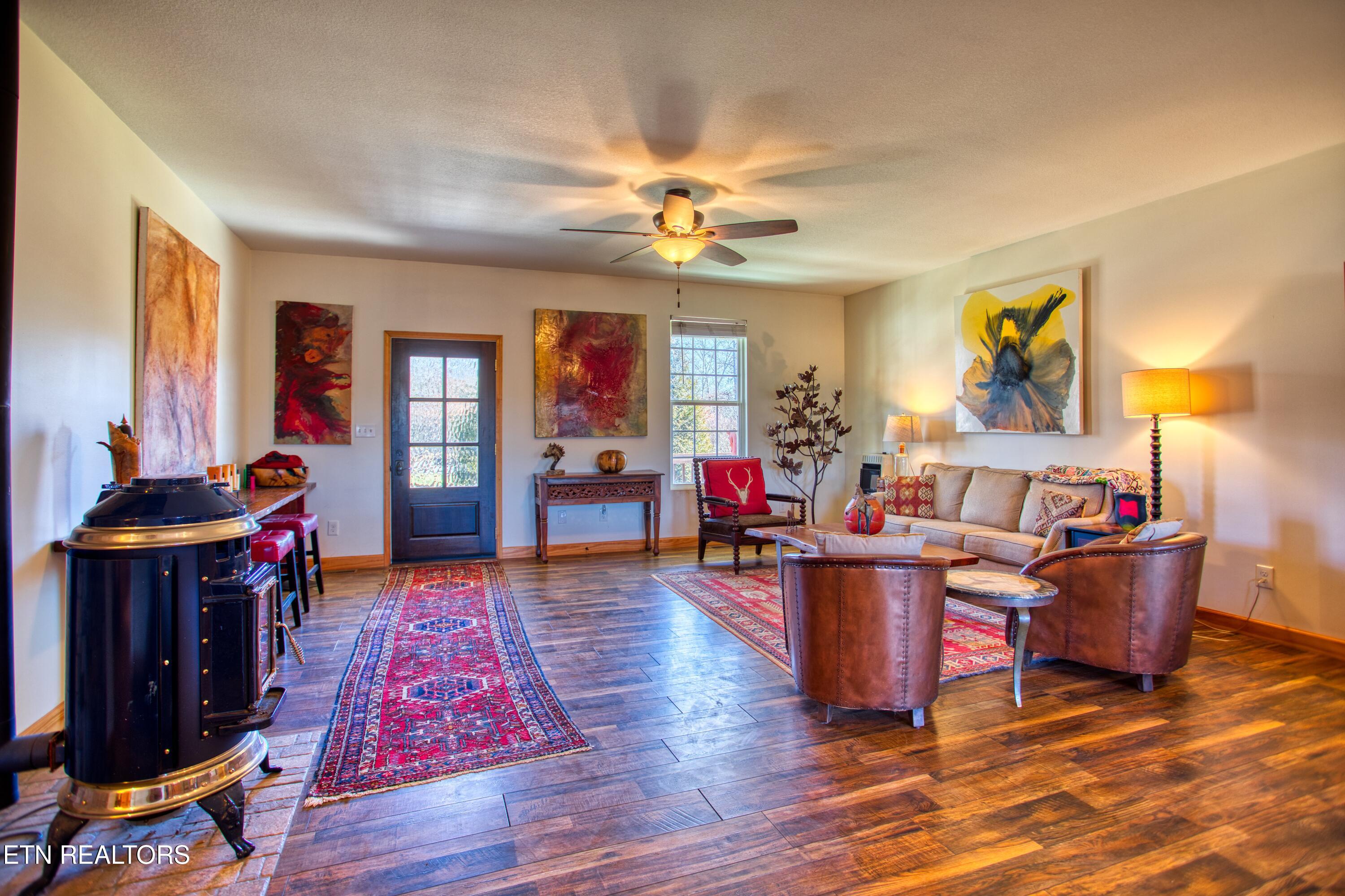 642 Buck Ridge Road Jamestown TN 38556