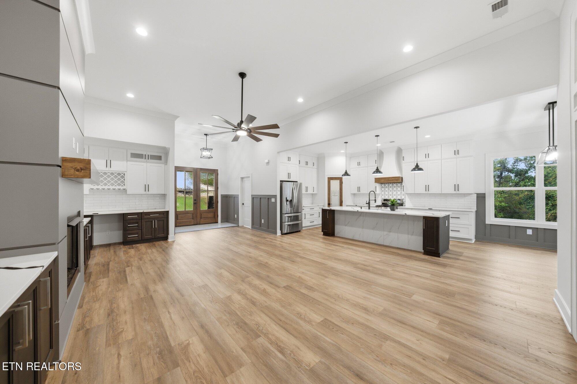 237 Ootsima Way Loudon TN 37774