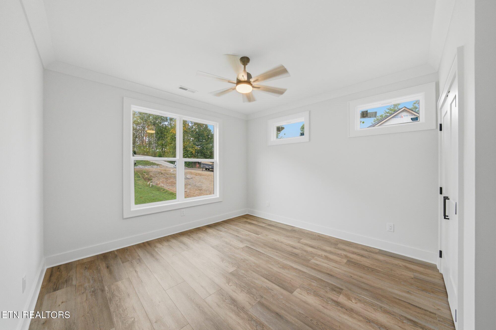 237 Ootsima Way Loudon TN 37774