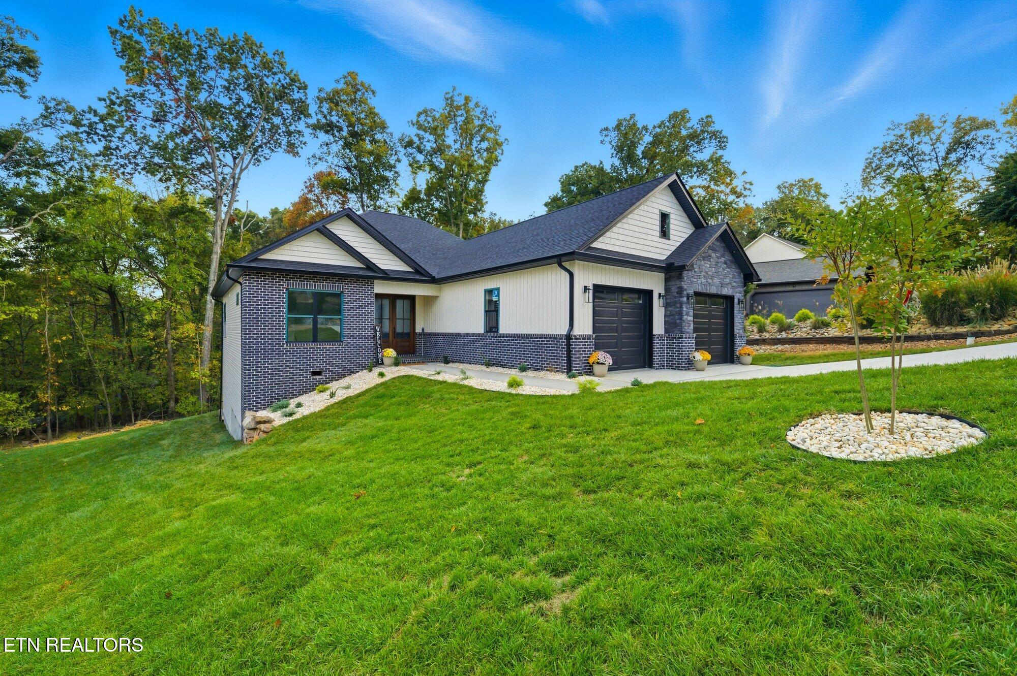 237 Ootsima Way Loudon TN 37774