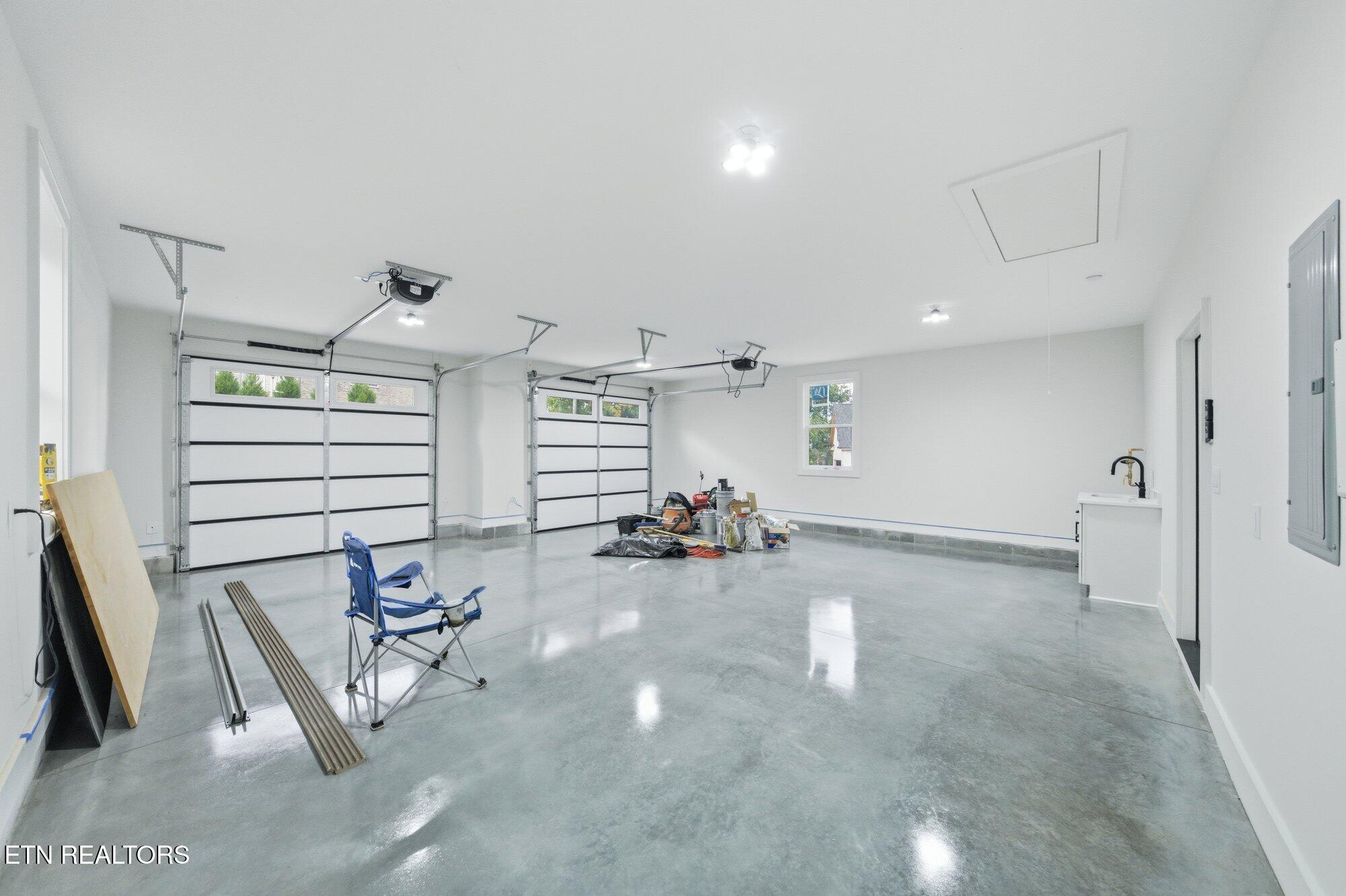 237 Ootsima Way Loudon TN 37774