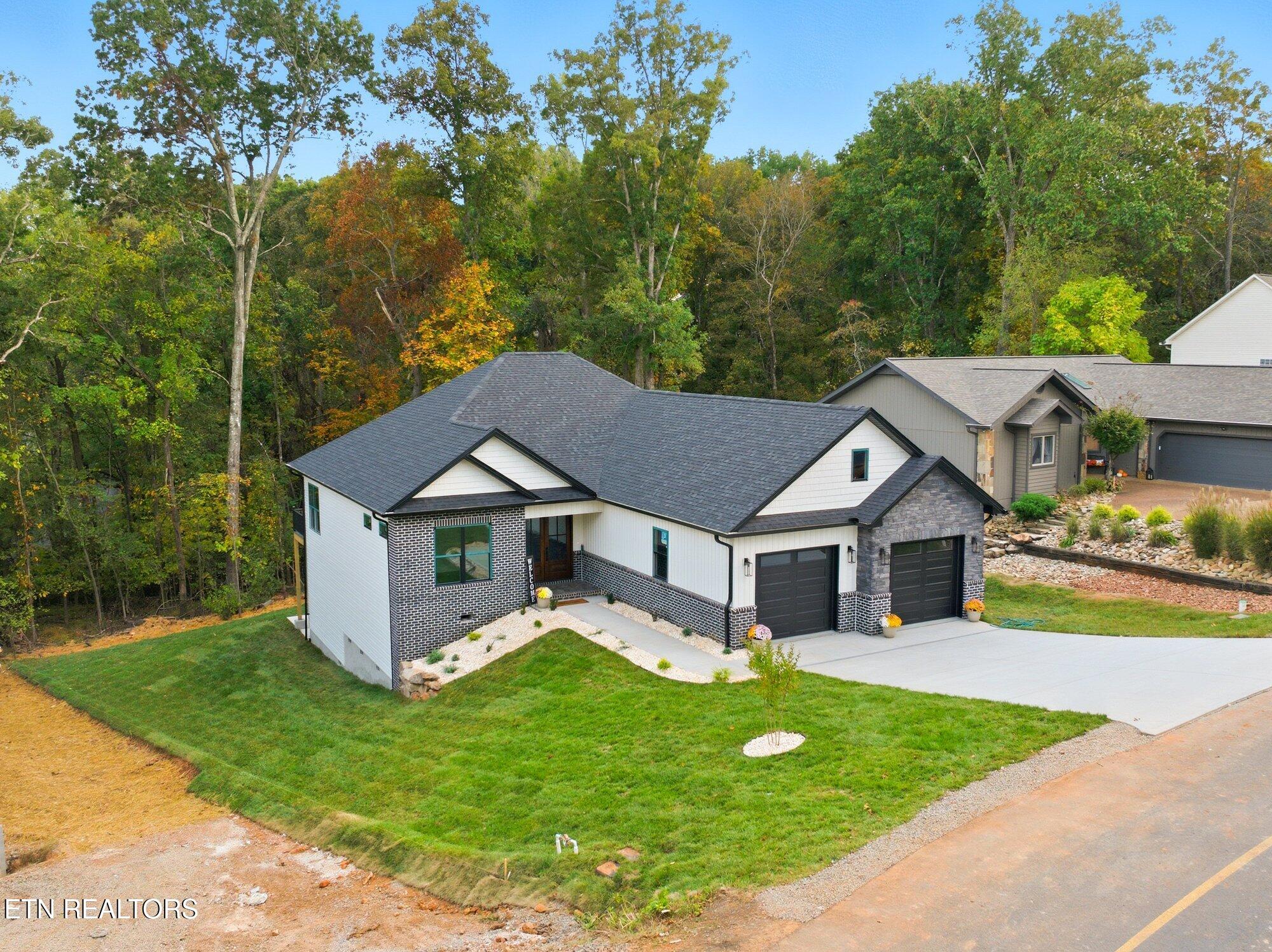 237 Ootsima Way Loudon TN 37774