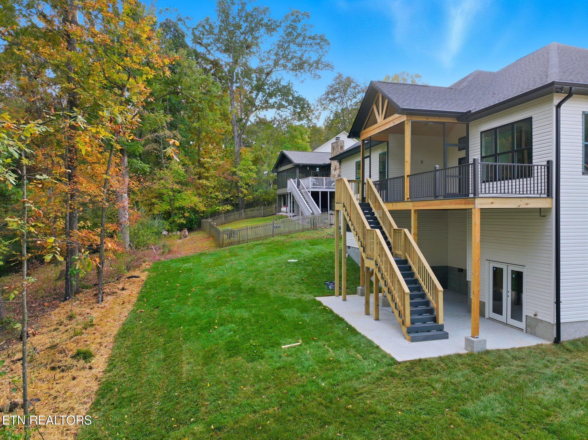 237 Ootsima Way Loudon TN 37774