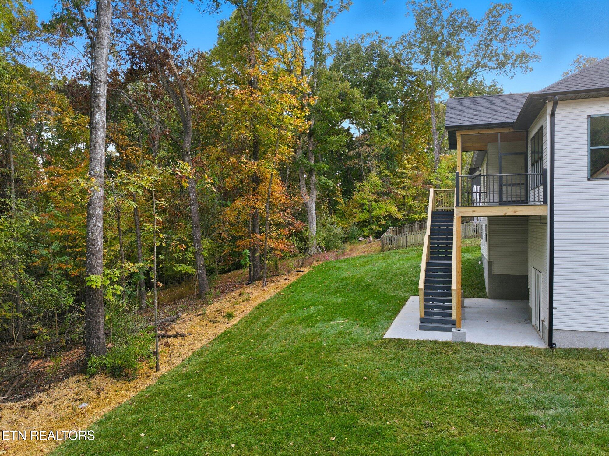 237 Ootsima Way Loudon TN 37774