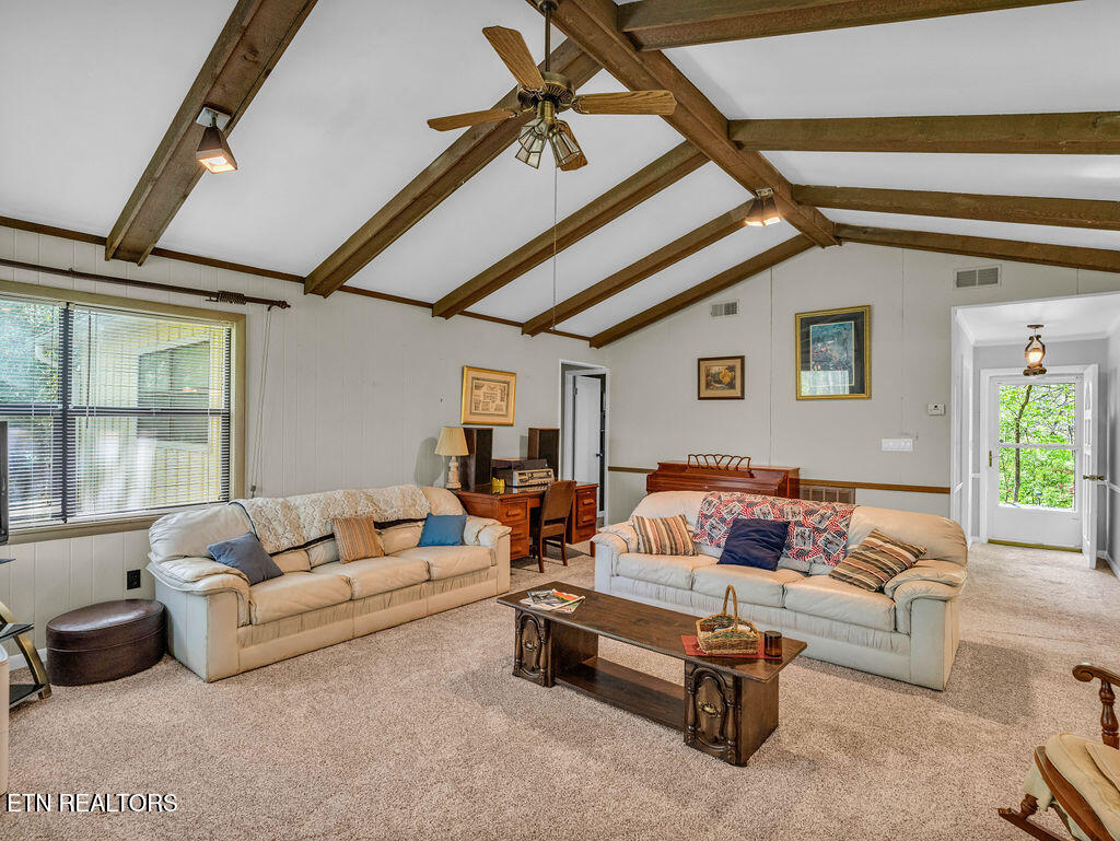 1062 N Ridge Place Sevierville TN 37876