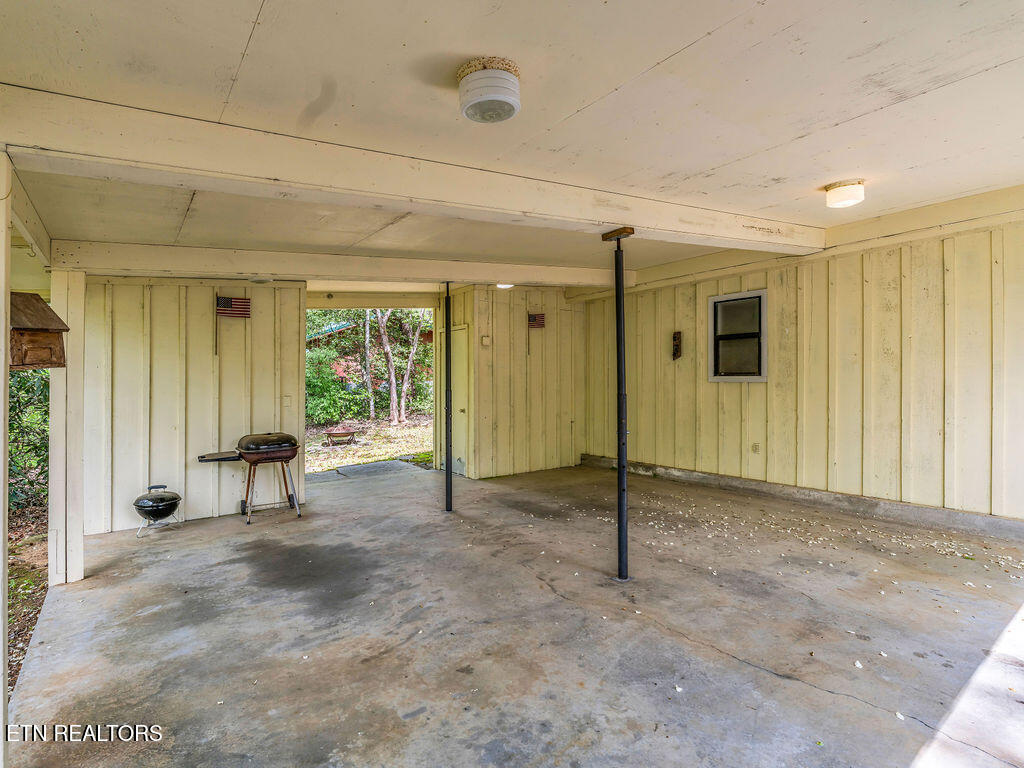 1062 N Ridge Place Sevierville TN 37876