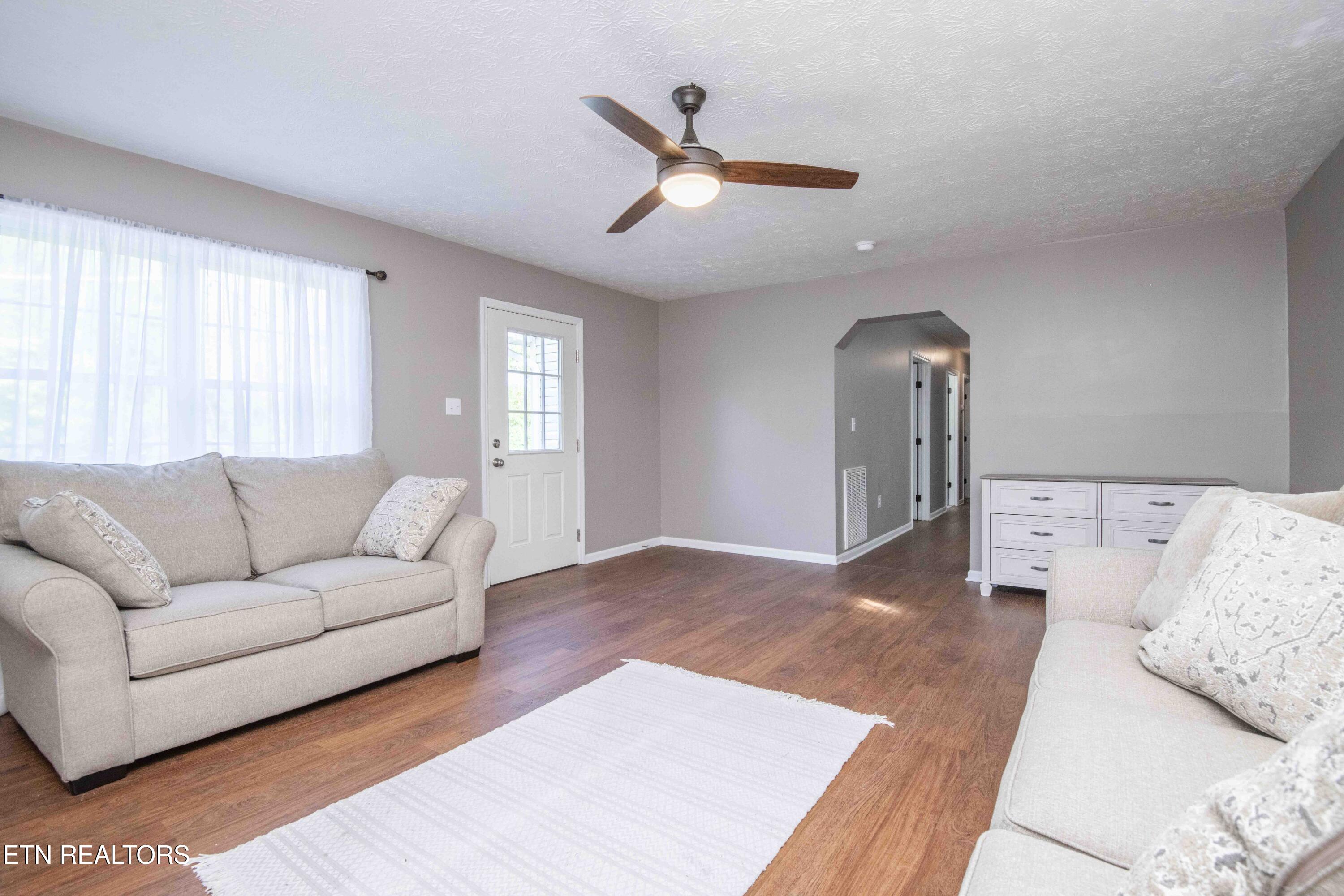 486 Coolidge Road Lafollette TN 37766