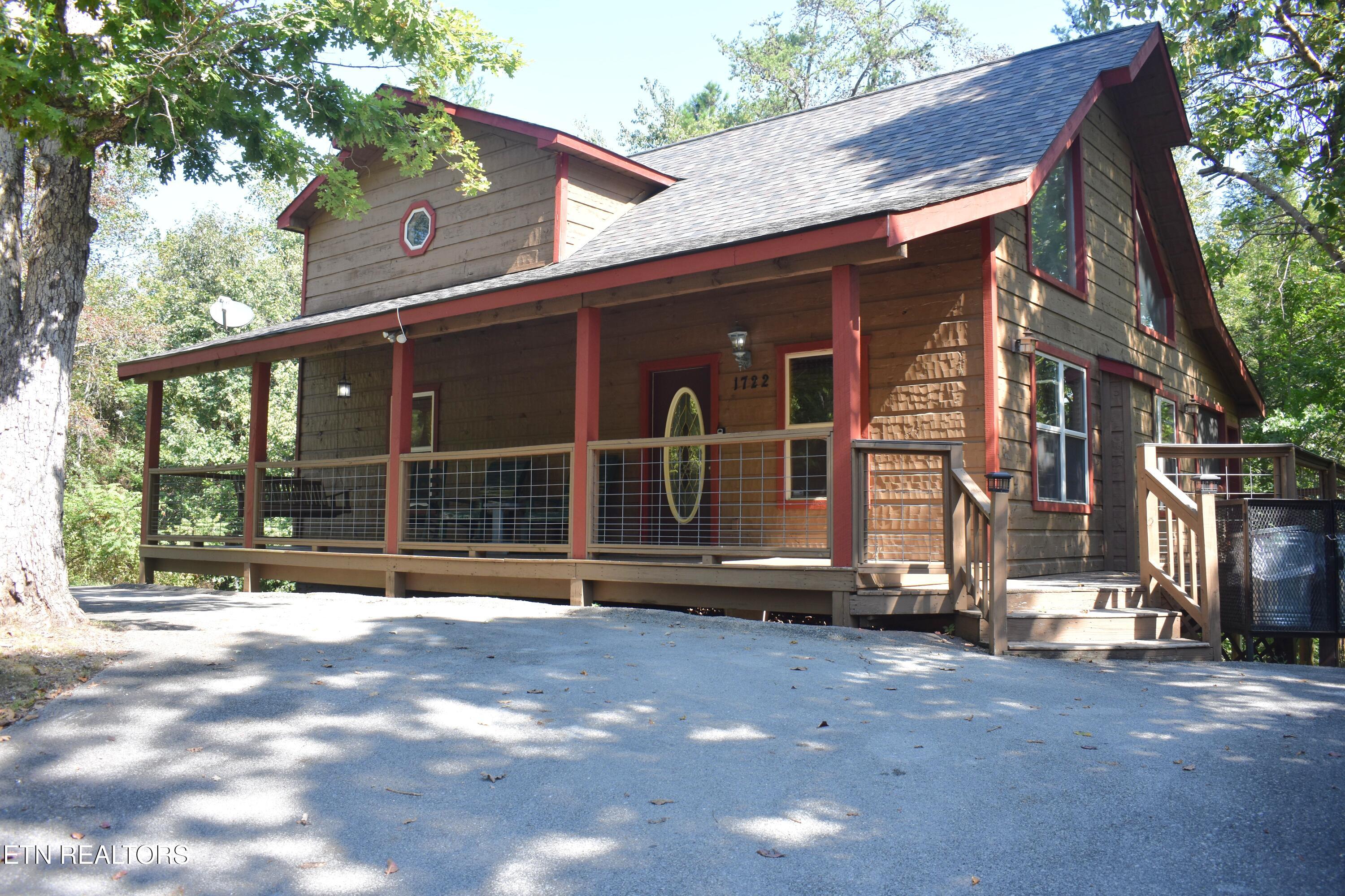 1722 Scenic Woods Way Sevierville TN 37876