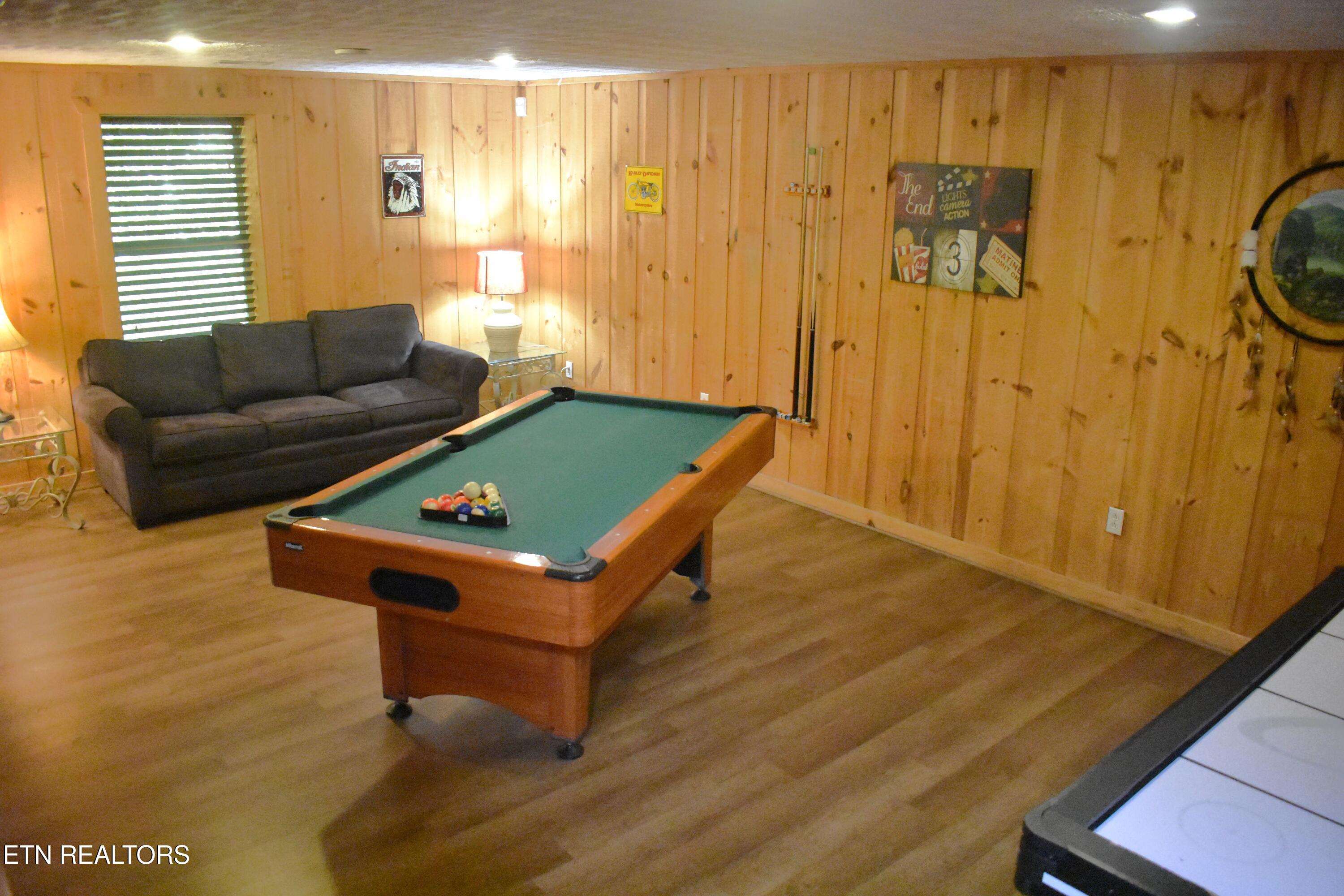 1722 Scenic Woods Way Sevierville TN 37876