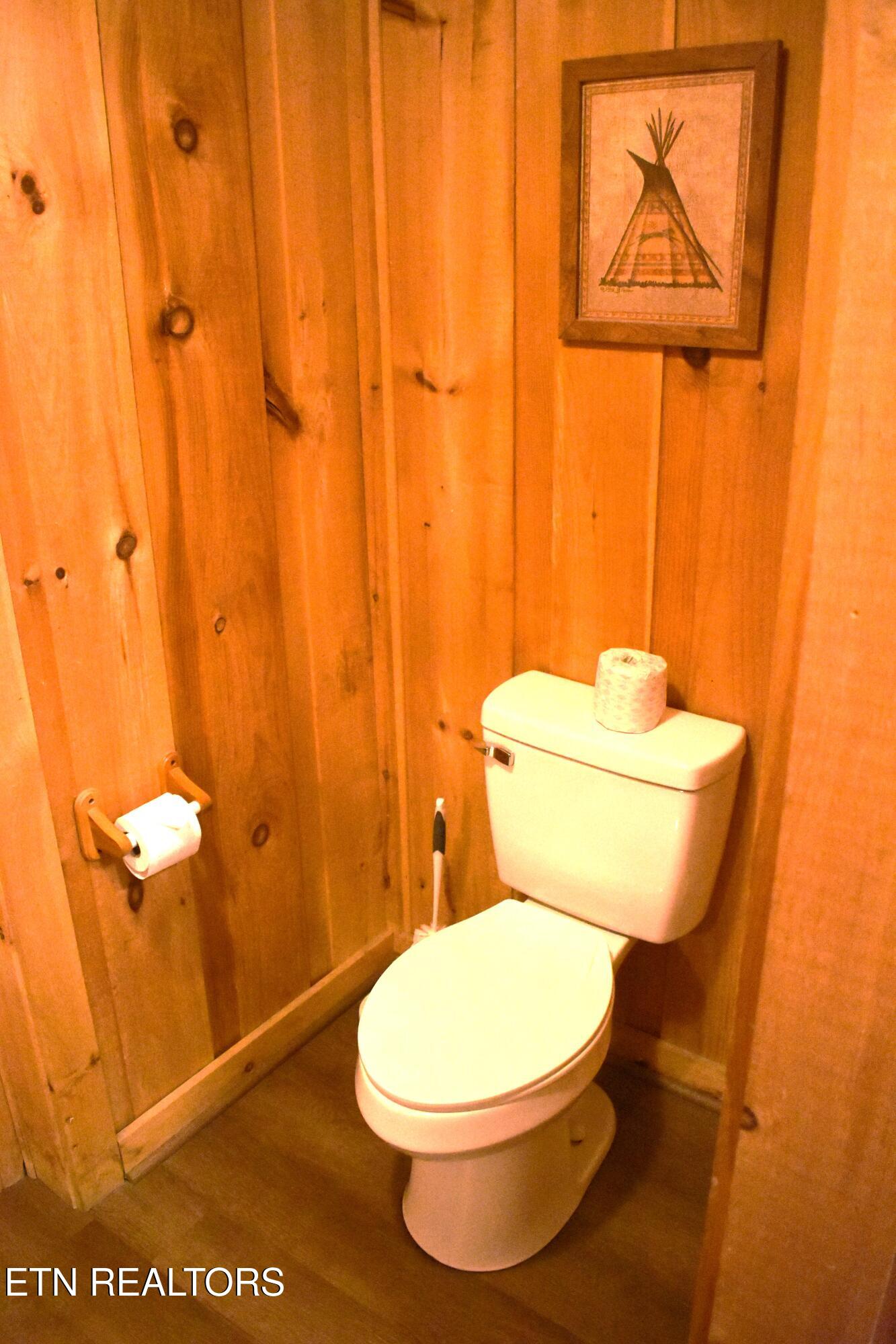 1722 Scenic Woods Way Sevierville TN 37876