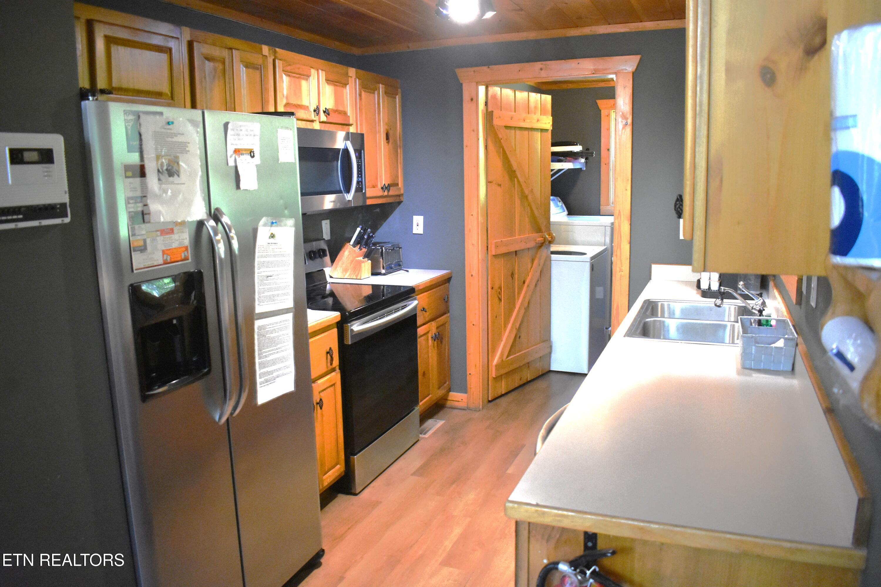 1722 Scenic Woods Way Sevierville TN 37876