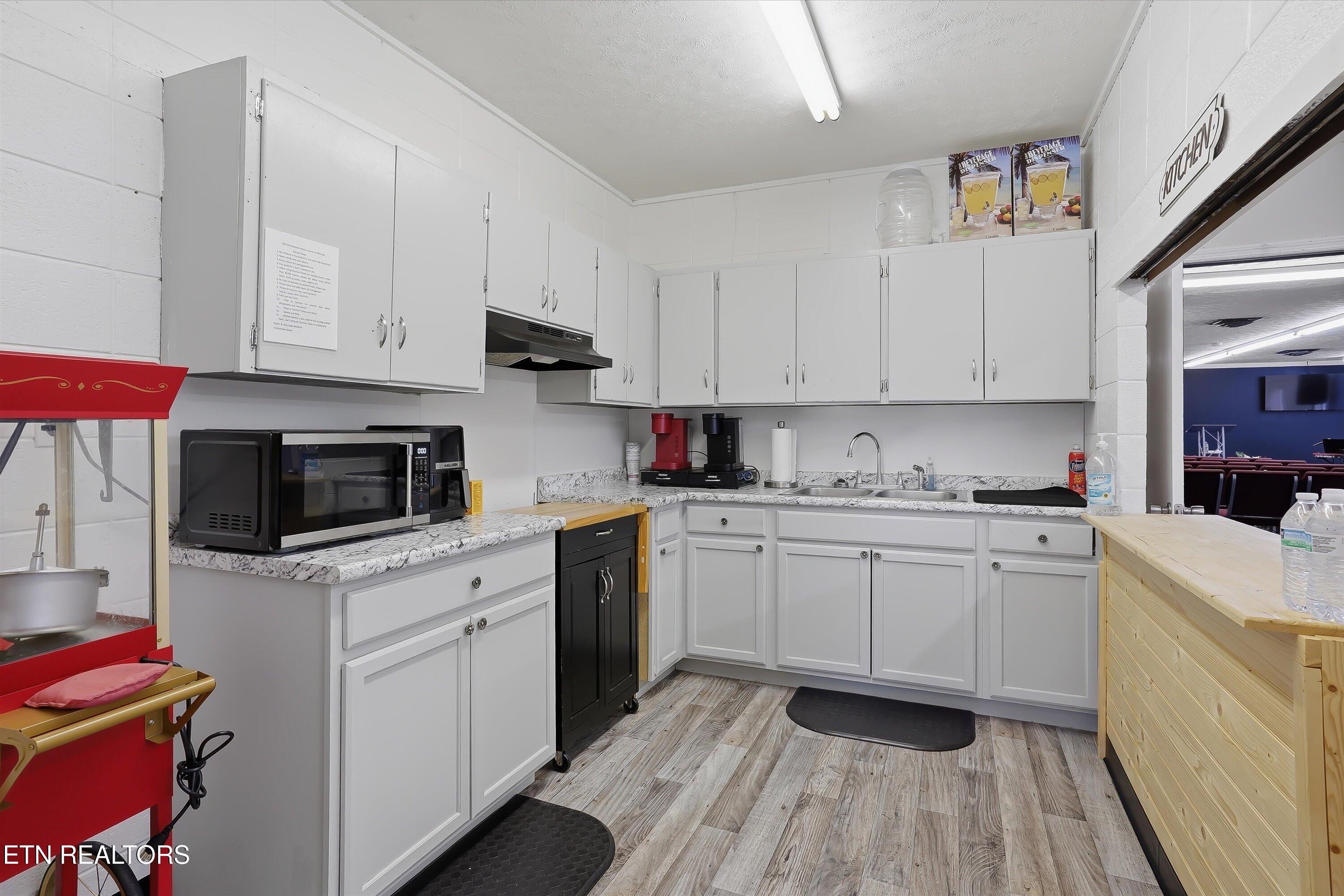 1910 Cherokee Drive Morristown TN 37814