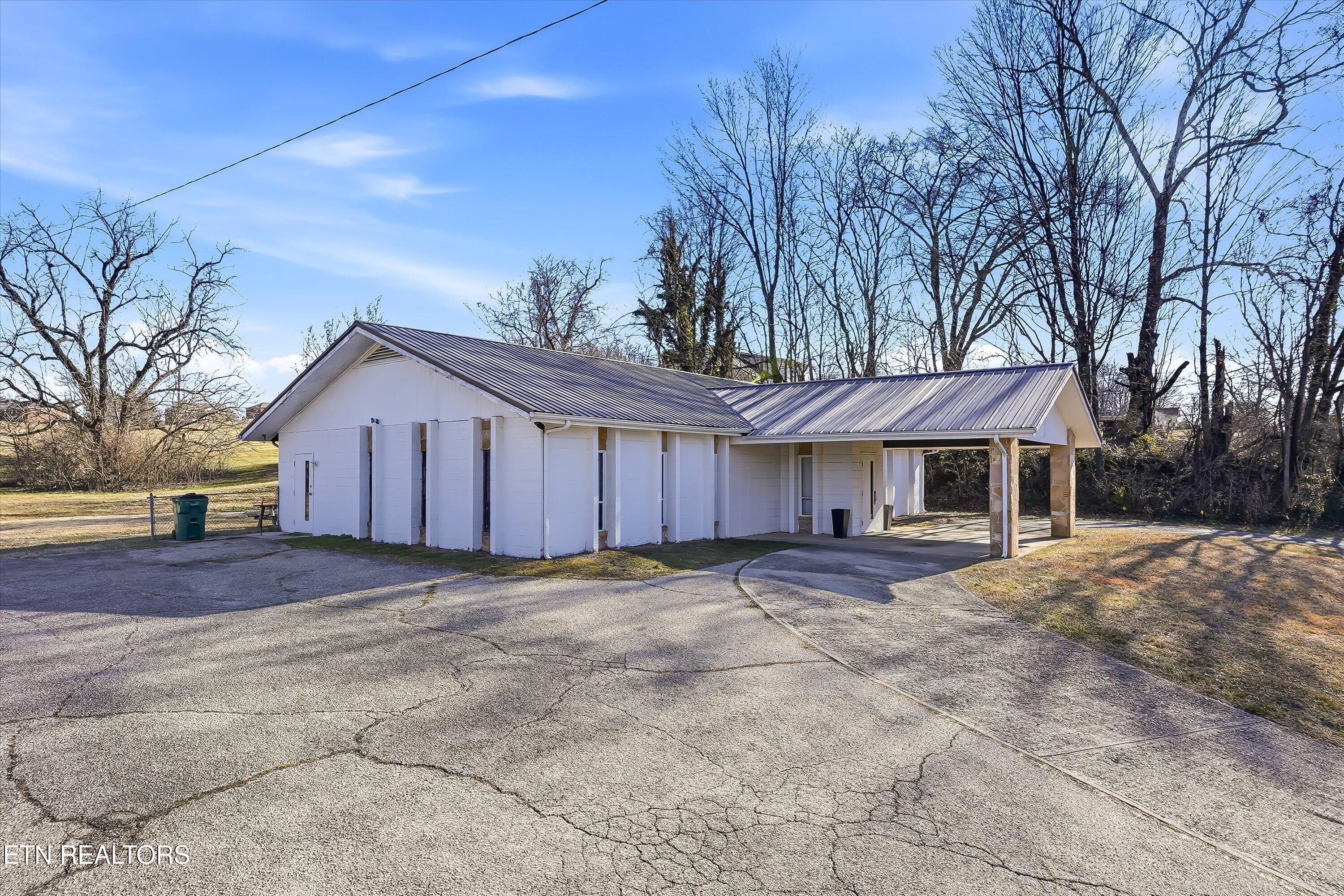1910 Cherokee Drive Morristown TN 37814