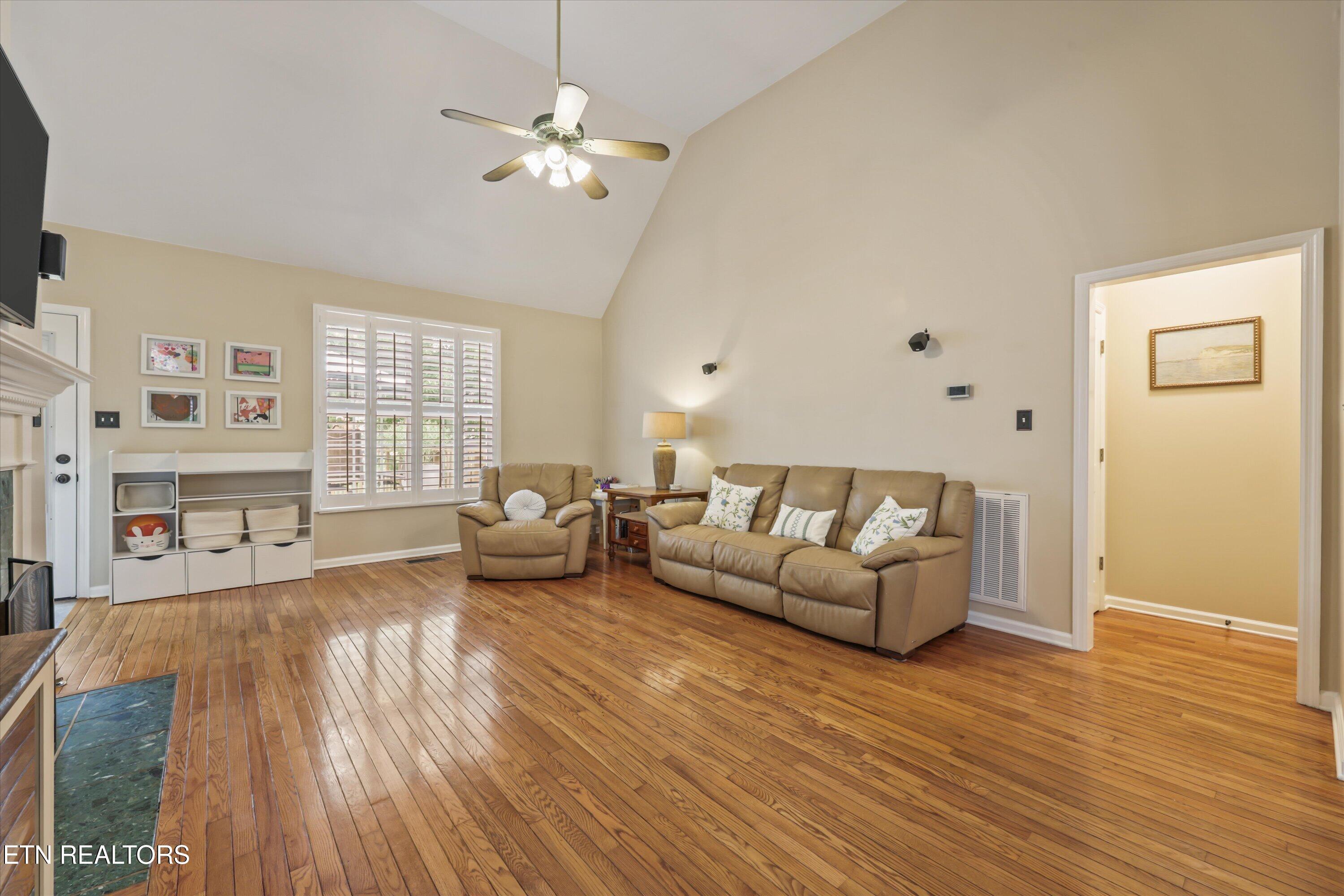 2369 Conners Creek Circle Knoxville TN 37932