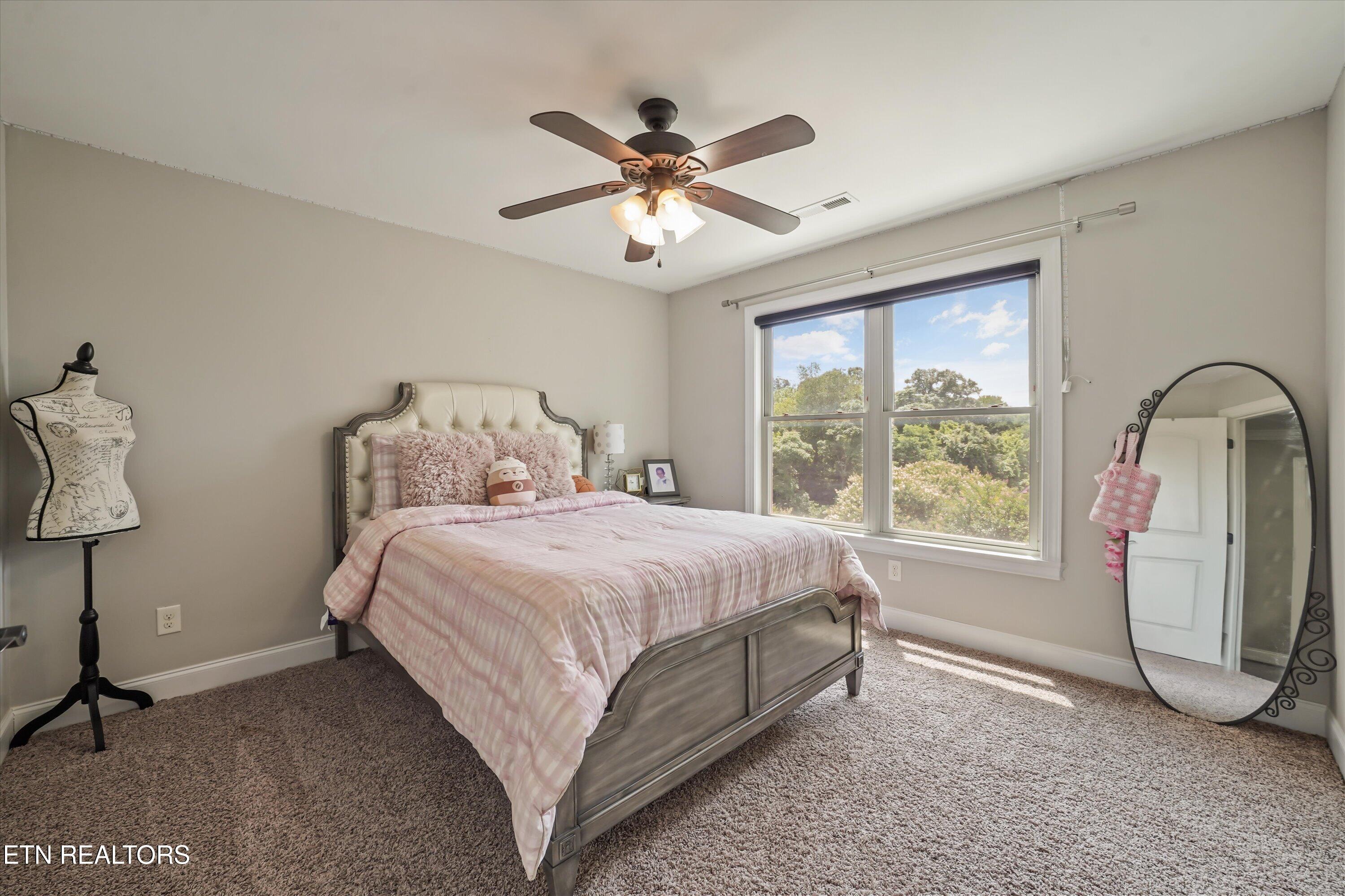 11957 Lakehurst Lane Knoxville TN 37934