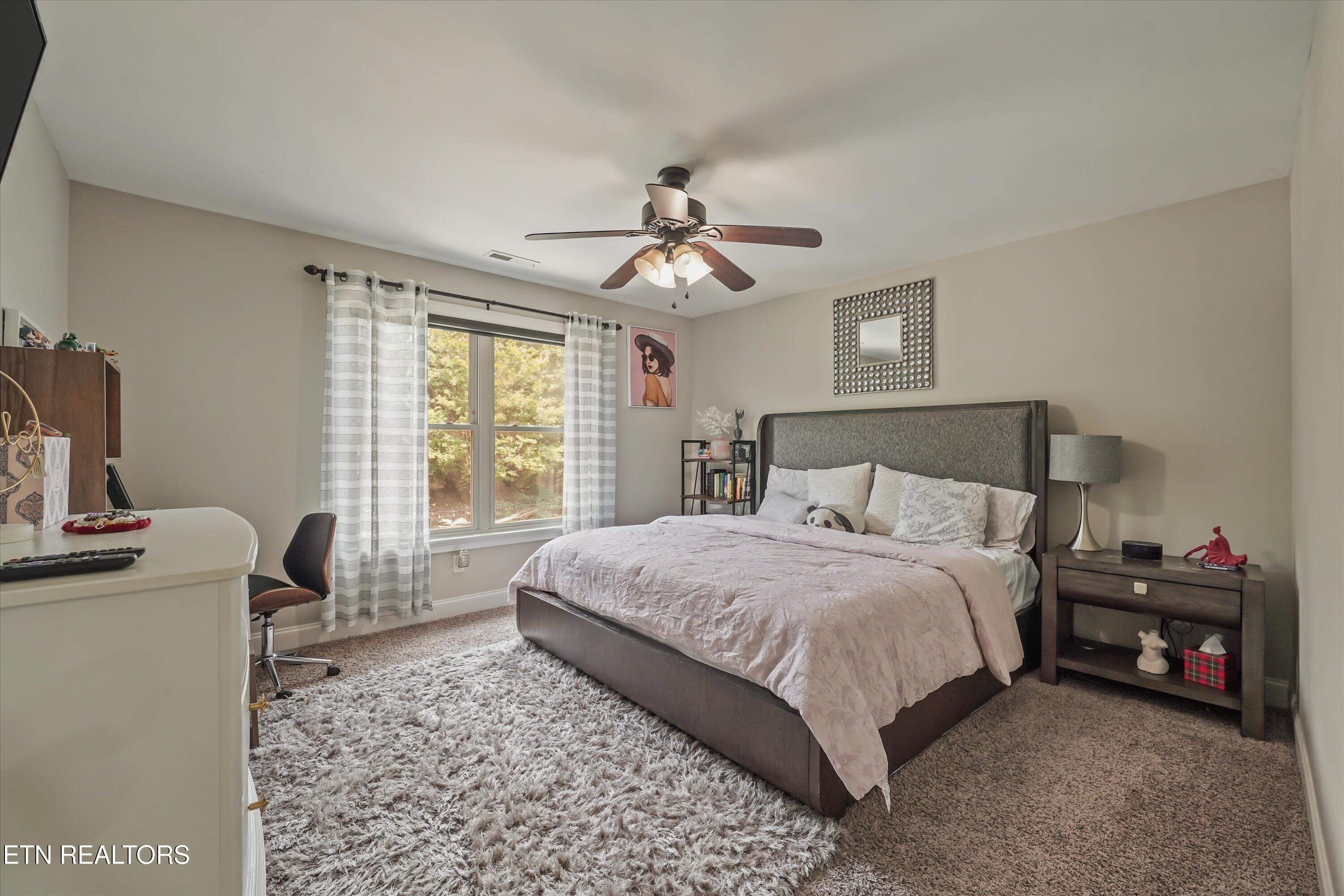 11957 Lakehurst Lane Knoxville TN 37934