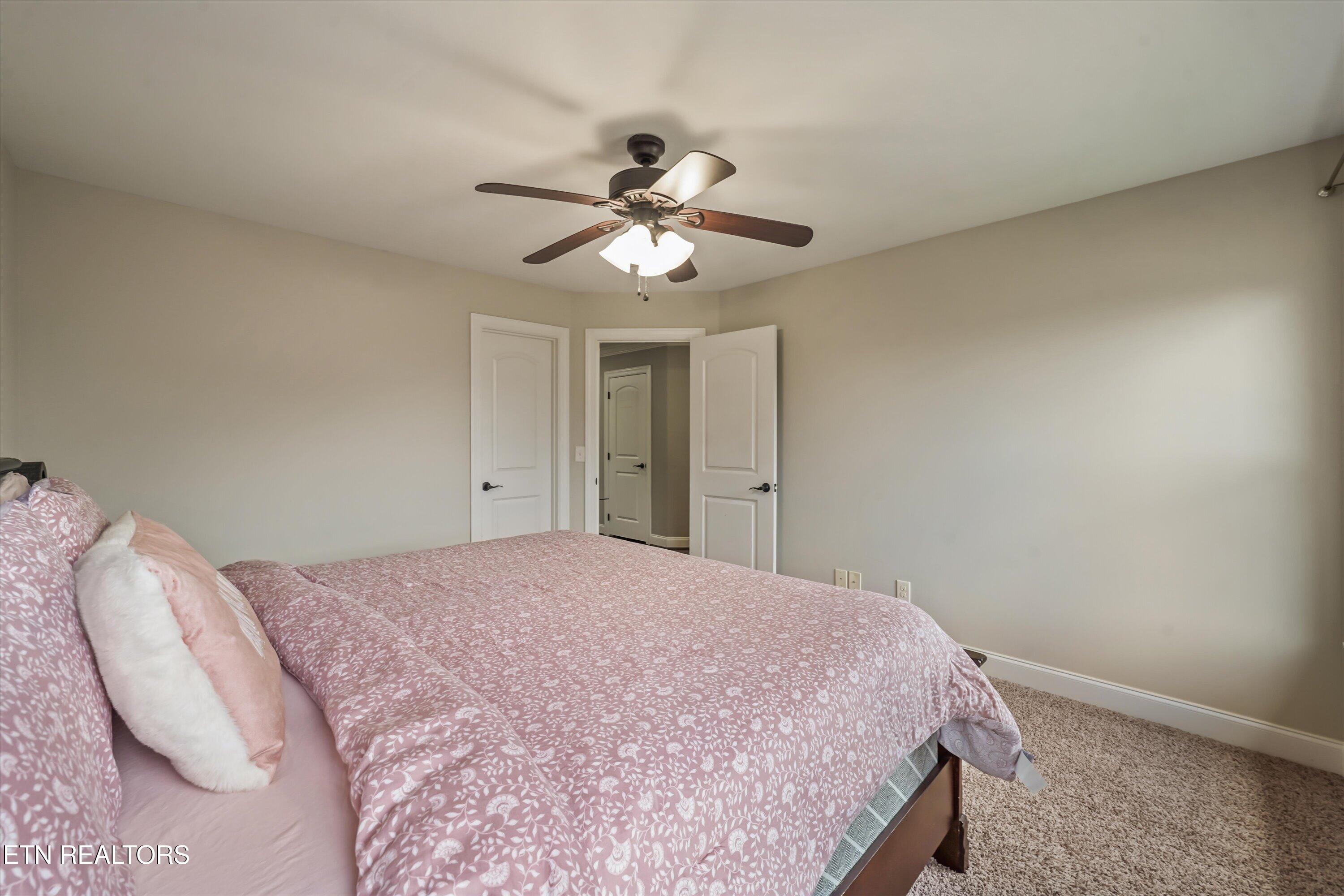 11957 Lakehurst Lane Knoxville TN 37934