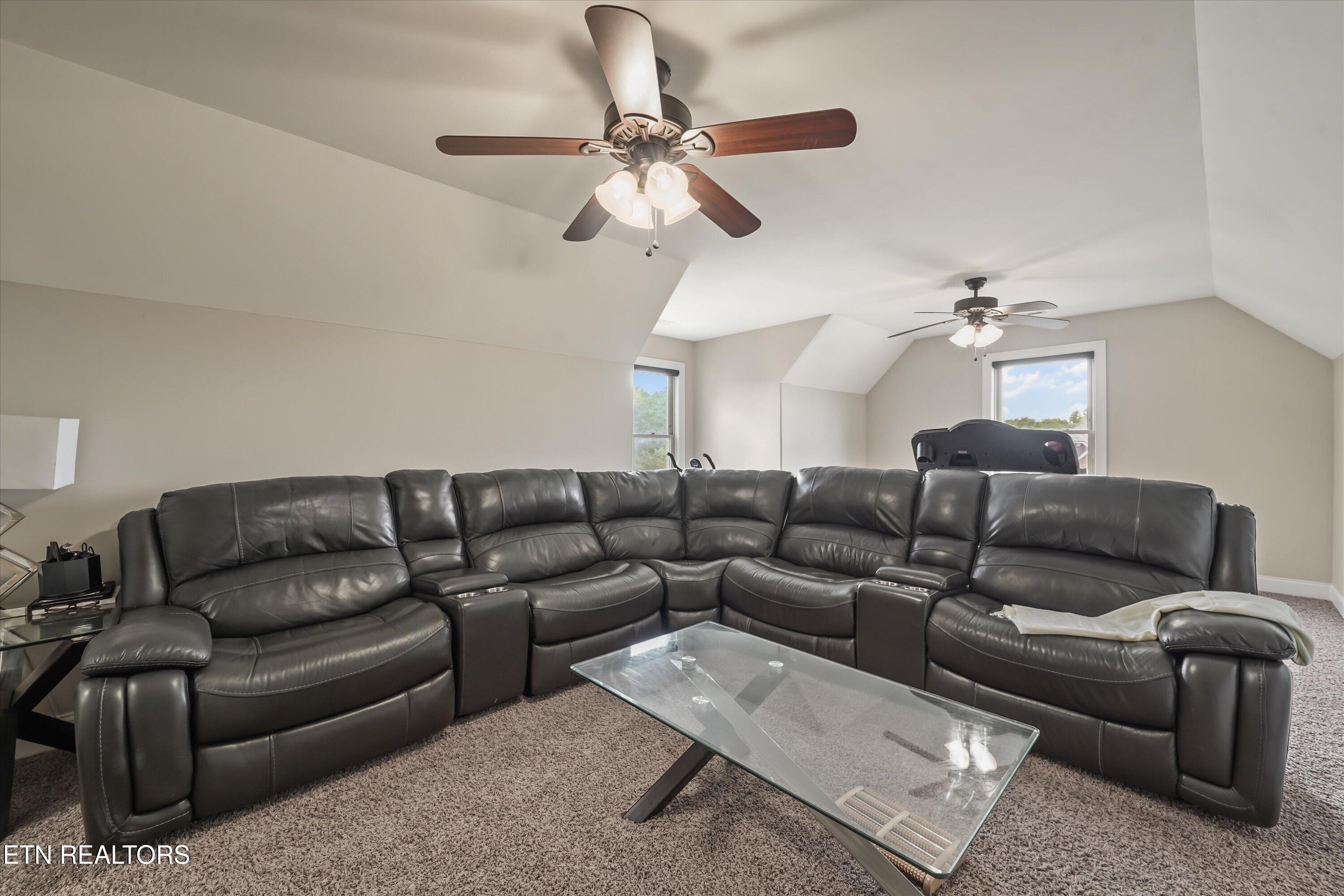 11957 Lakehurst Lane Knoxville TN 37934