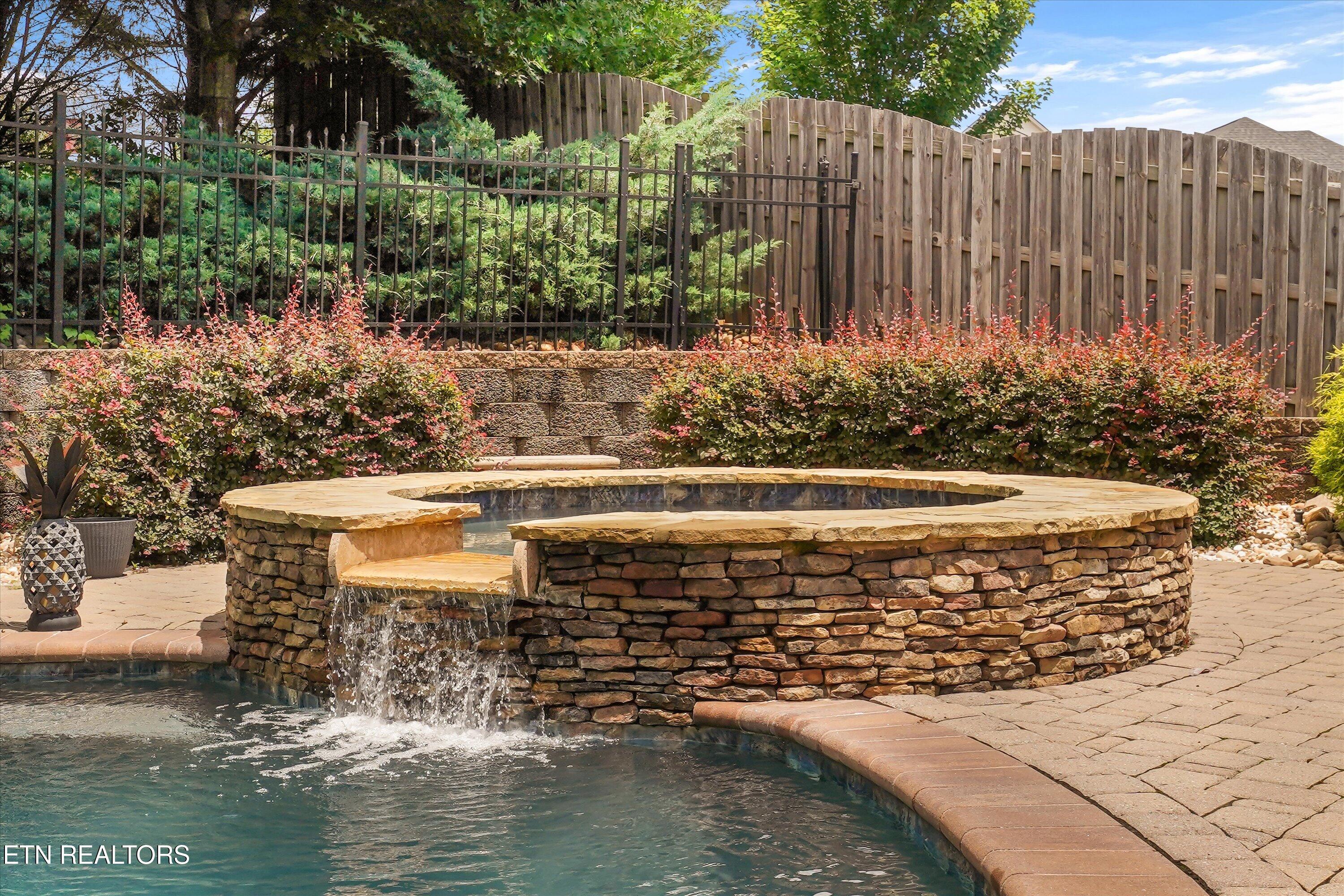 11957 Lakehurst Lane Knoxville TN 37934