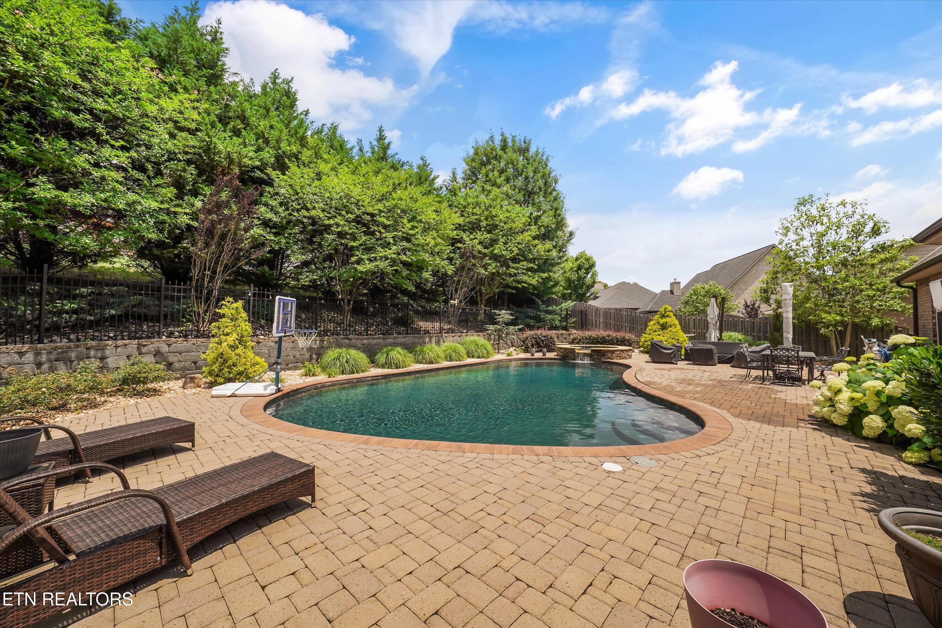 11957 Lakehurst Lane Knoxville TN 37934