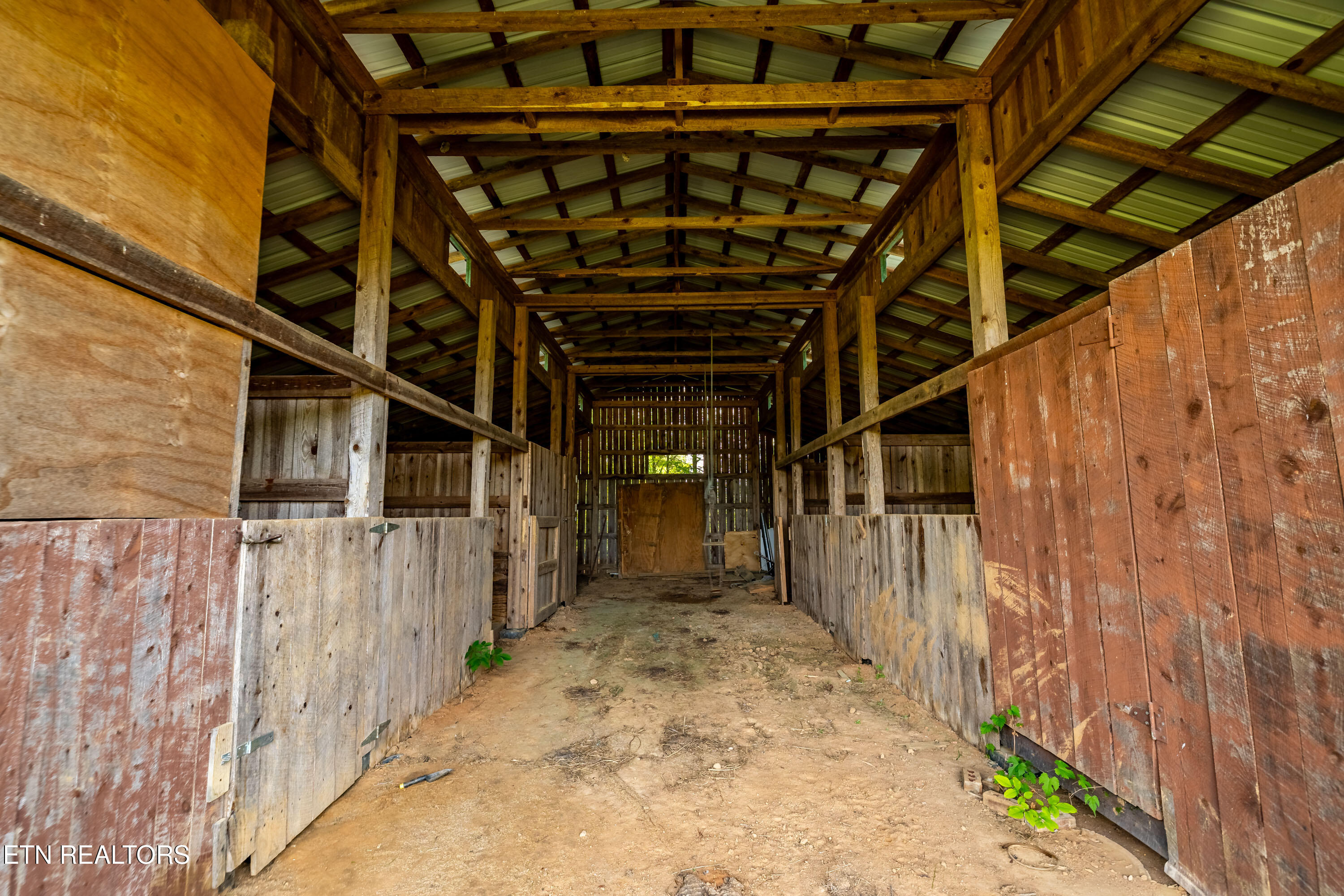 1038 Reagan Valley Road Tellico Plains TN 37385