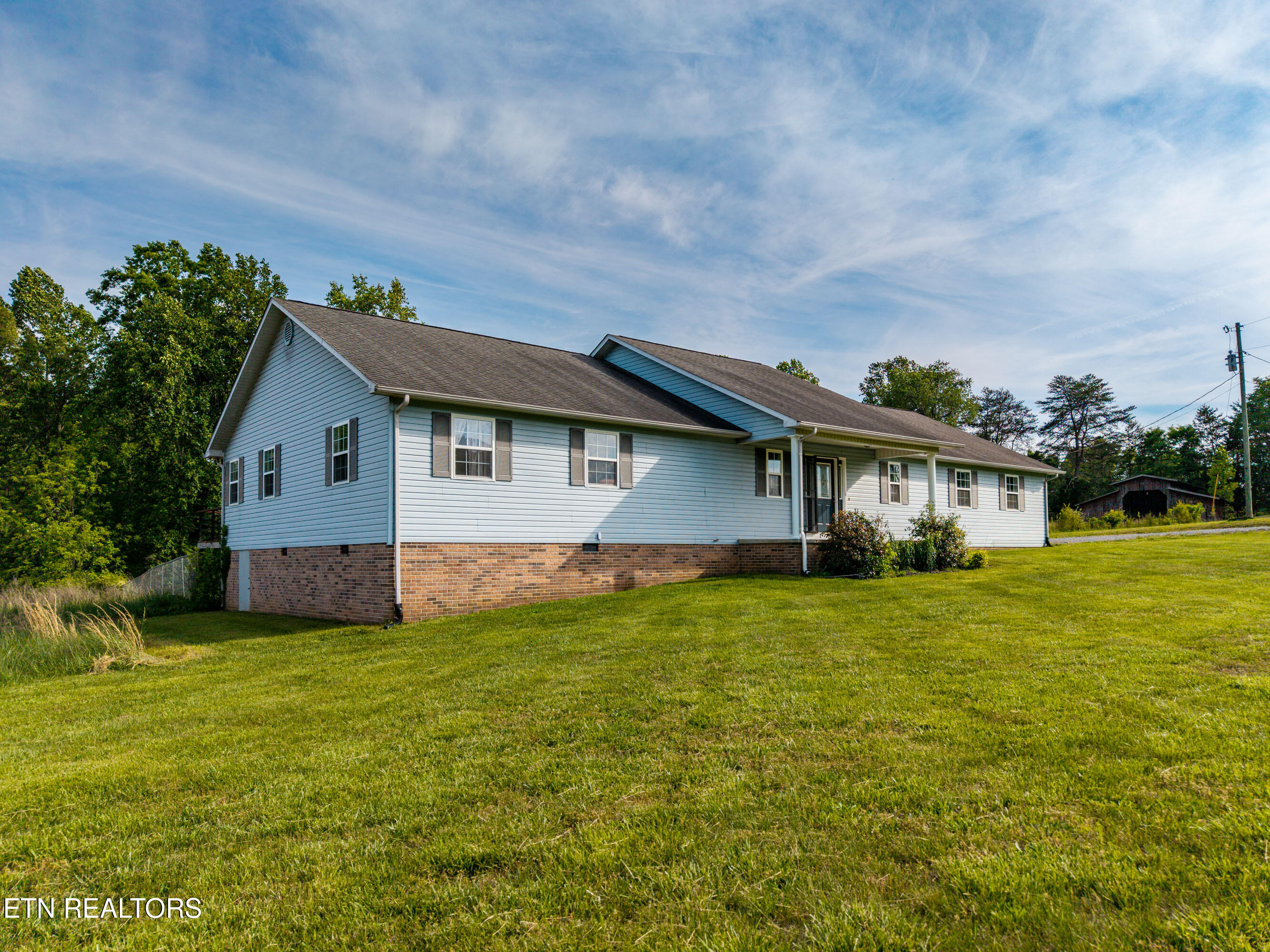 1038 Reagan Valley Road Tellico Plains TN 37385
