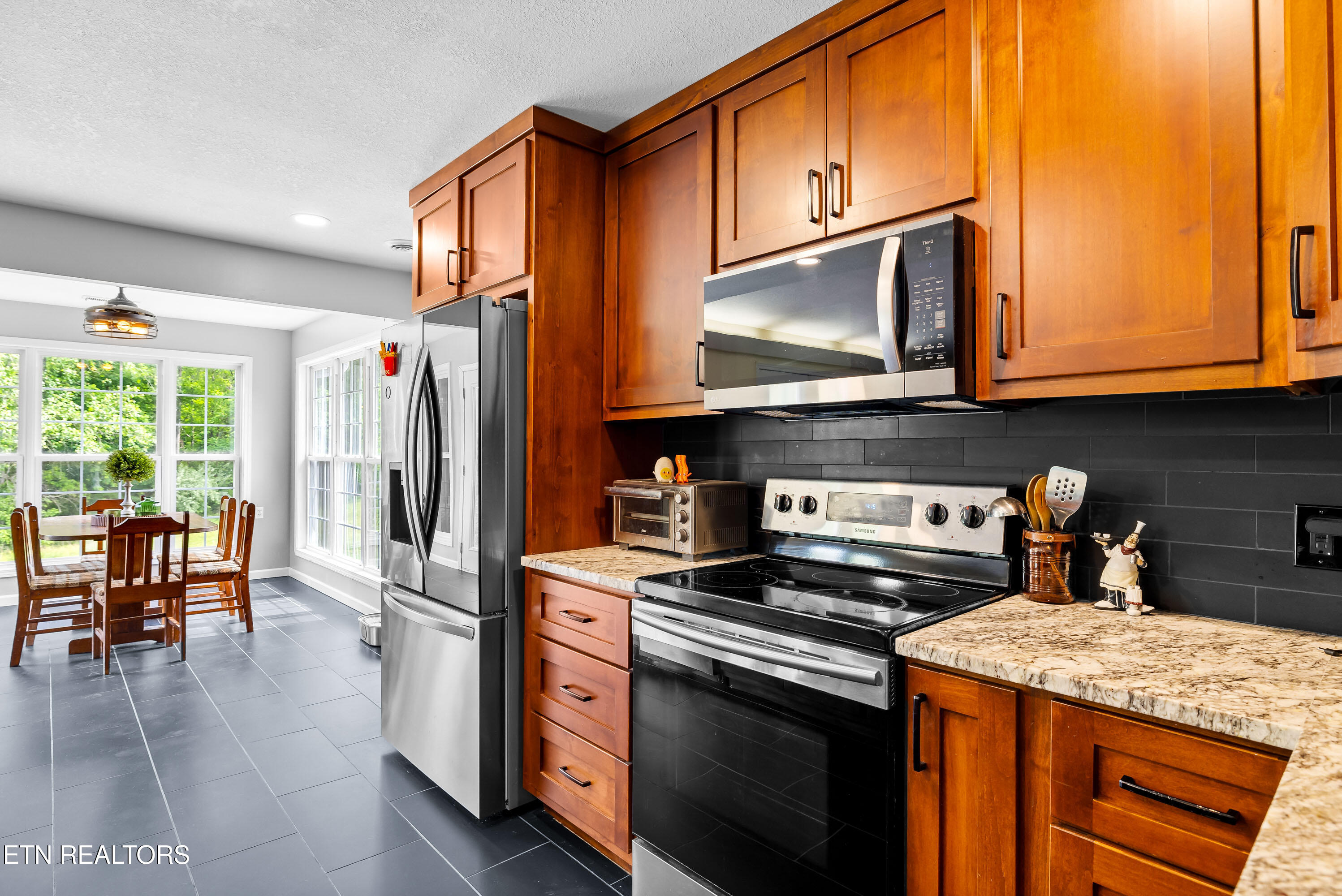 1038 Reagan Valley Road Tellico Plains TN 37385