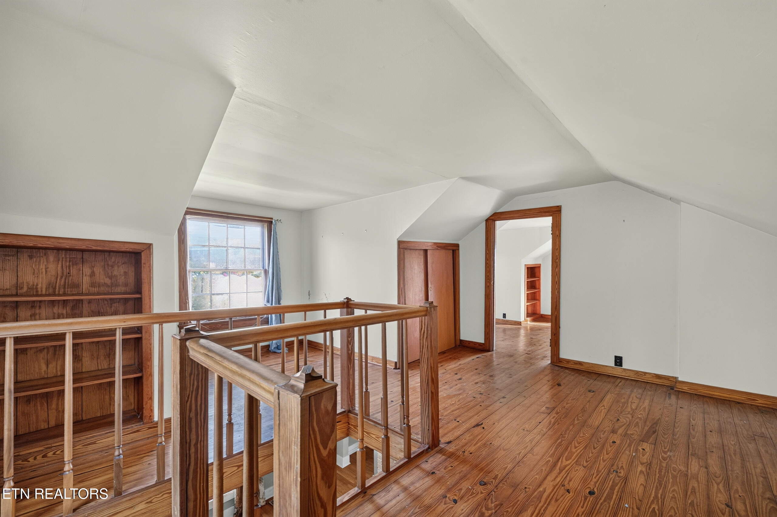4815 Pleasant Ridge Road Knoxville TN 37912