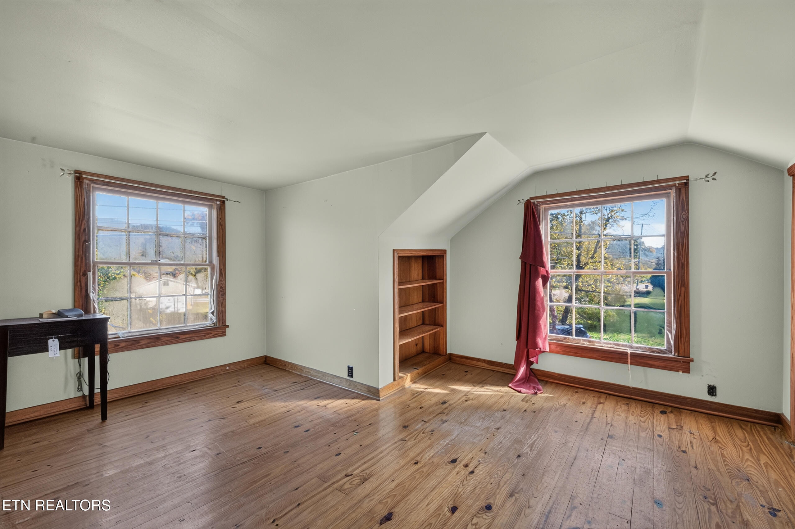 4815 Pleasant Ridge Road Knoxville TN 37912