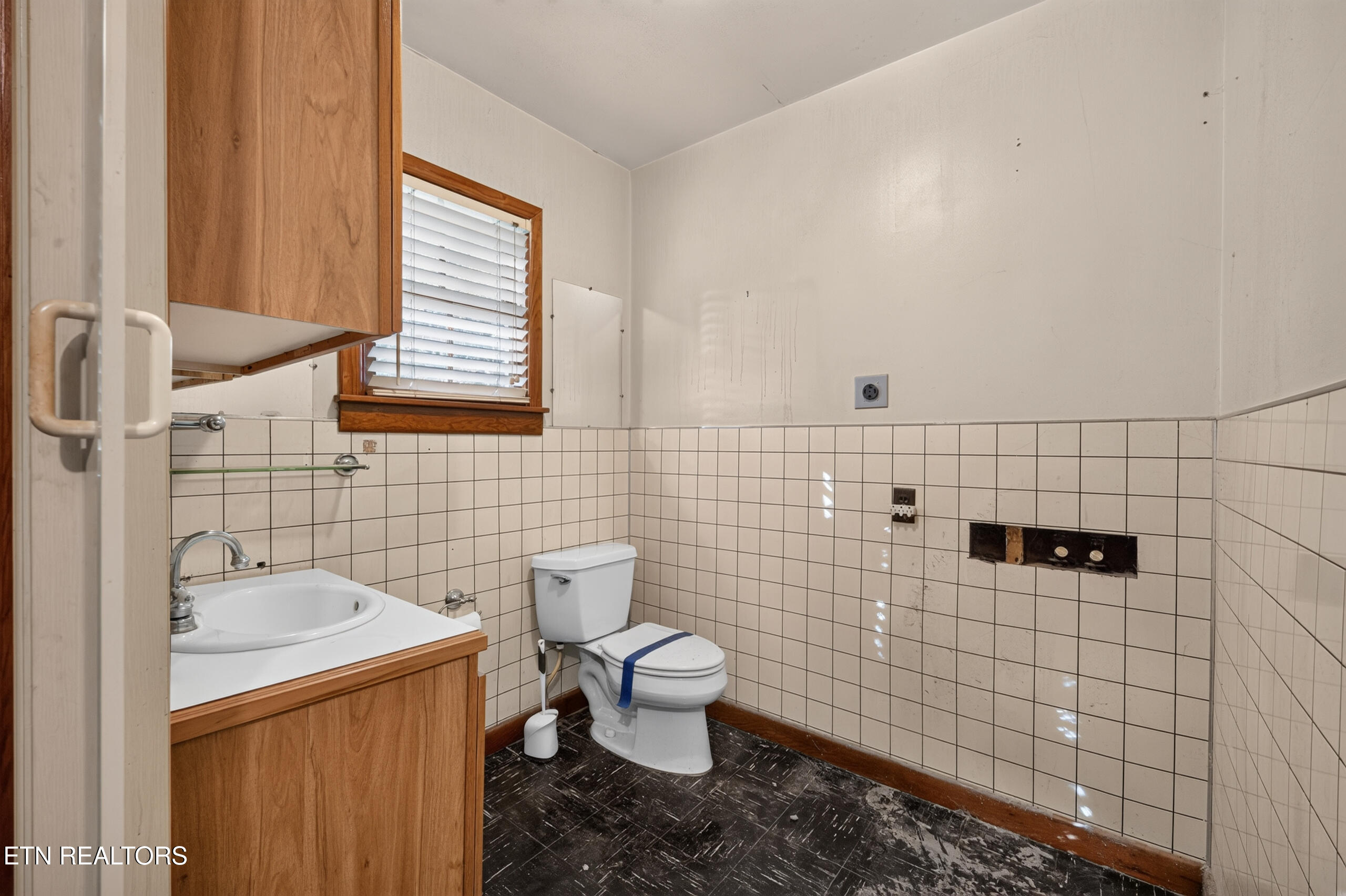 4815 Pleasant Ridge Road Knoxville TN 37912