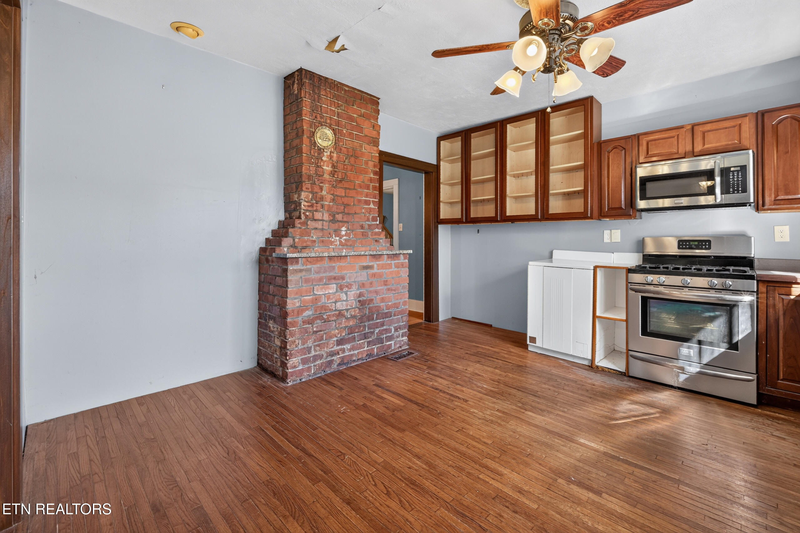 4815 Pleasant Ridge Road Knoxville TN 37912