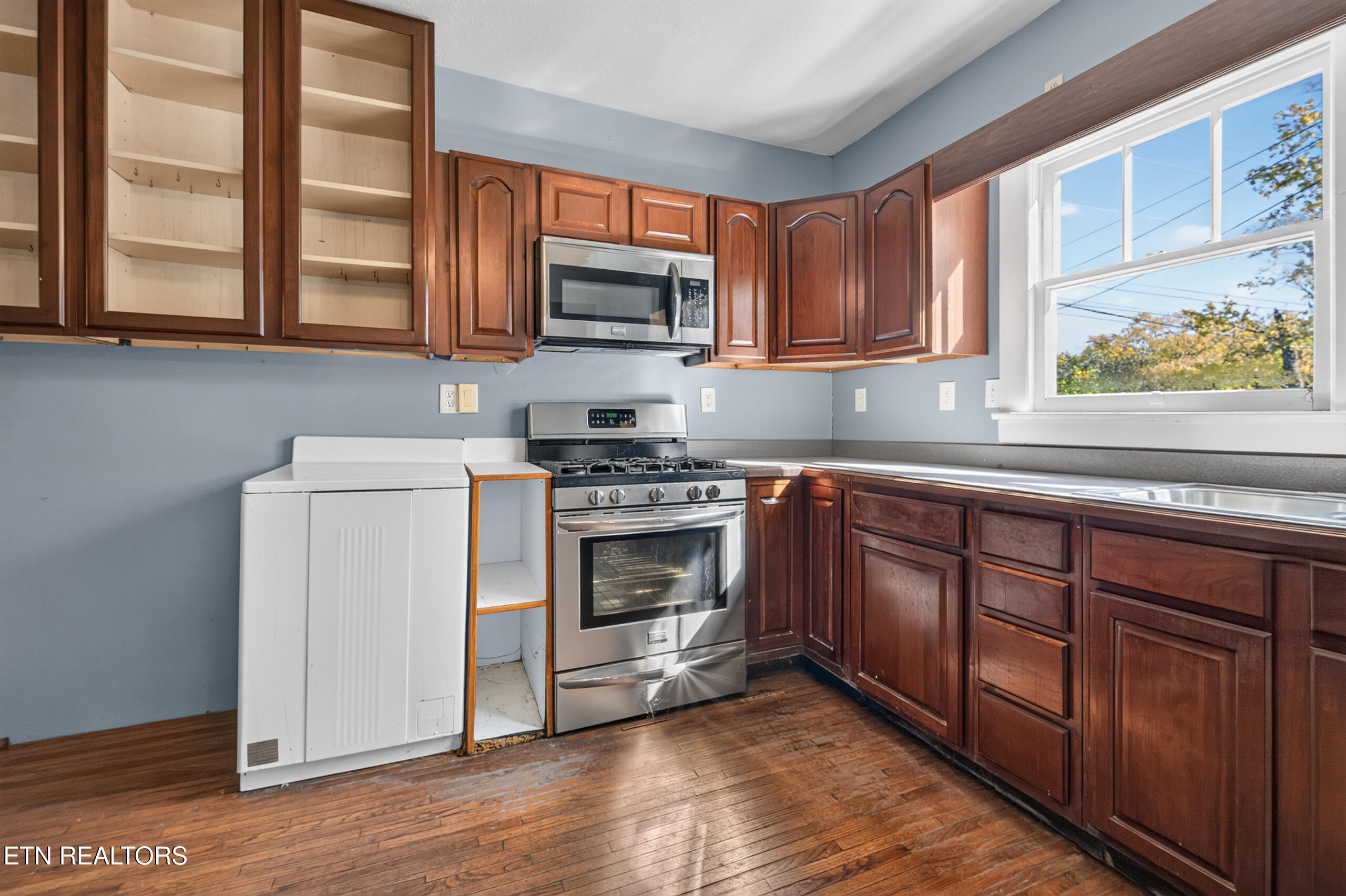 4815 Pleasant Ridge Road Knoxville TN 37912