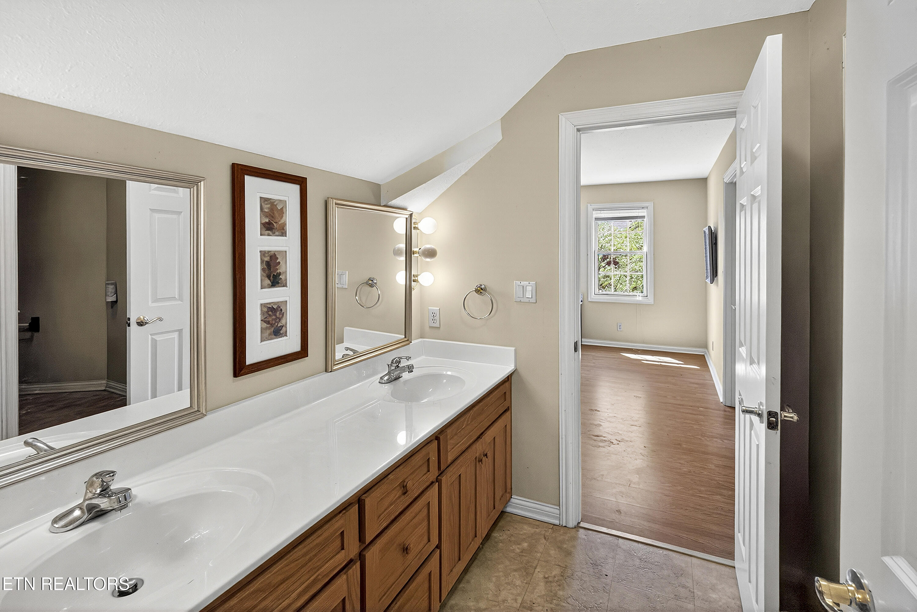 178 Marble Bluff Drive Kingston TN 37763