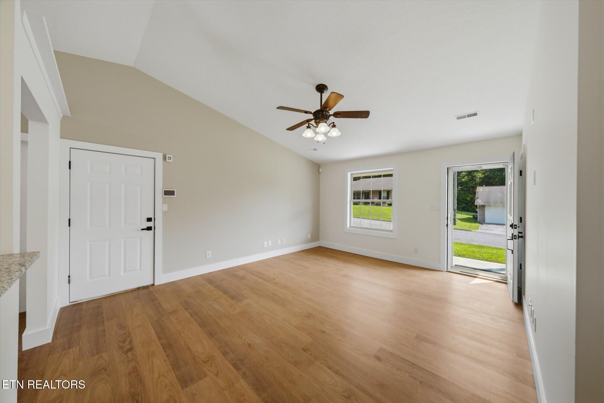 7444 Lyle Bend Lane Knoxville TN 37918