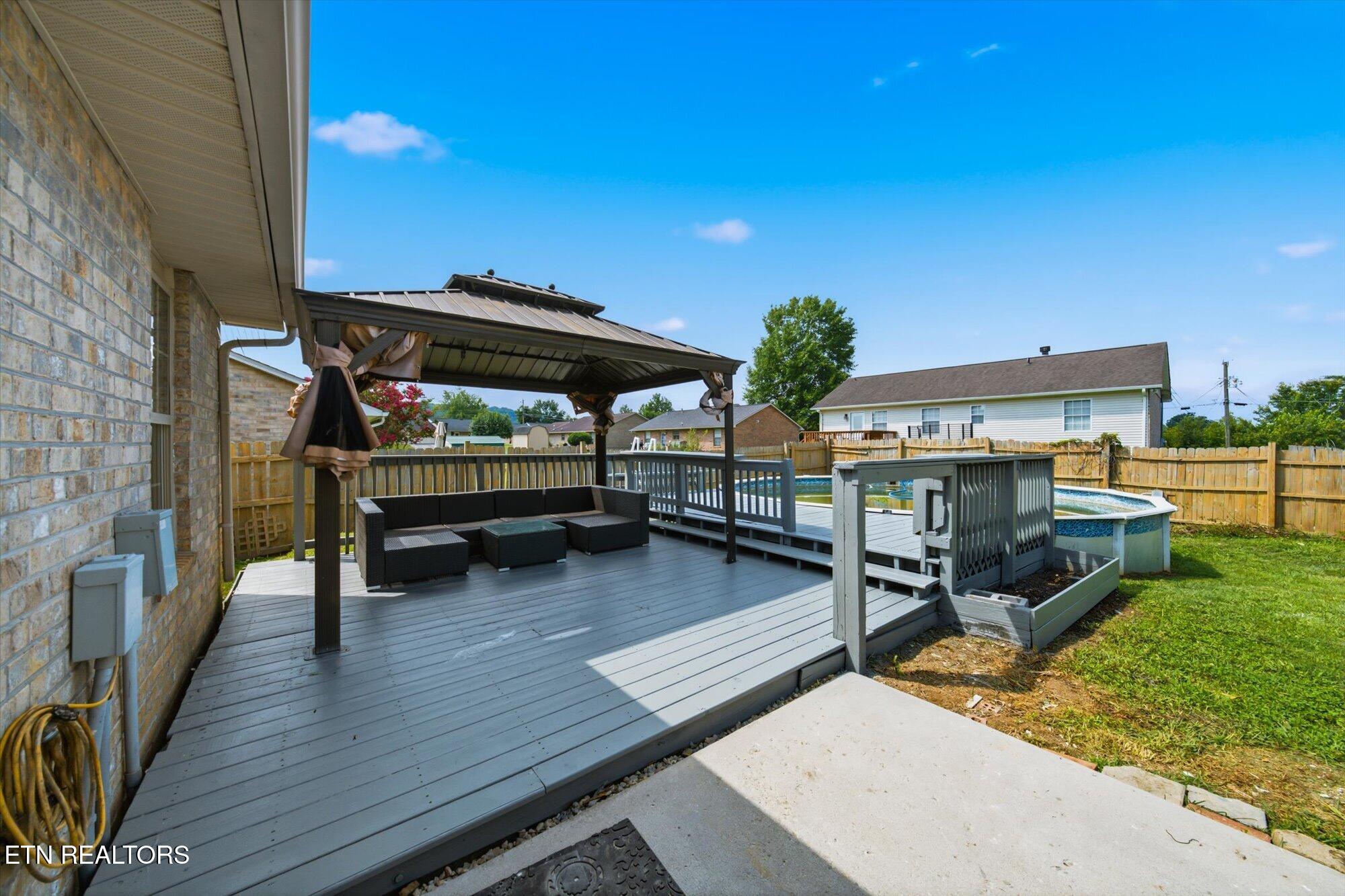 7444 Lyle Bend Lane Knoxville TN 37918
