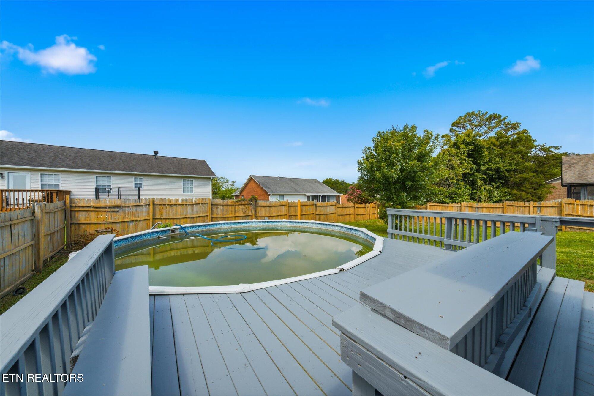 7444 Lyle Bend Lane Knoxville TN 37918