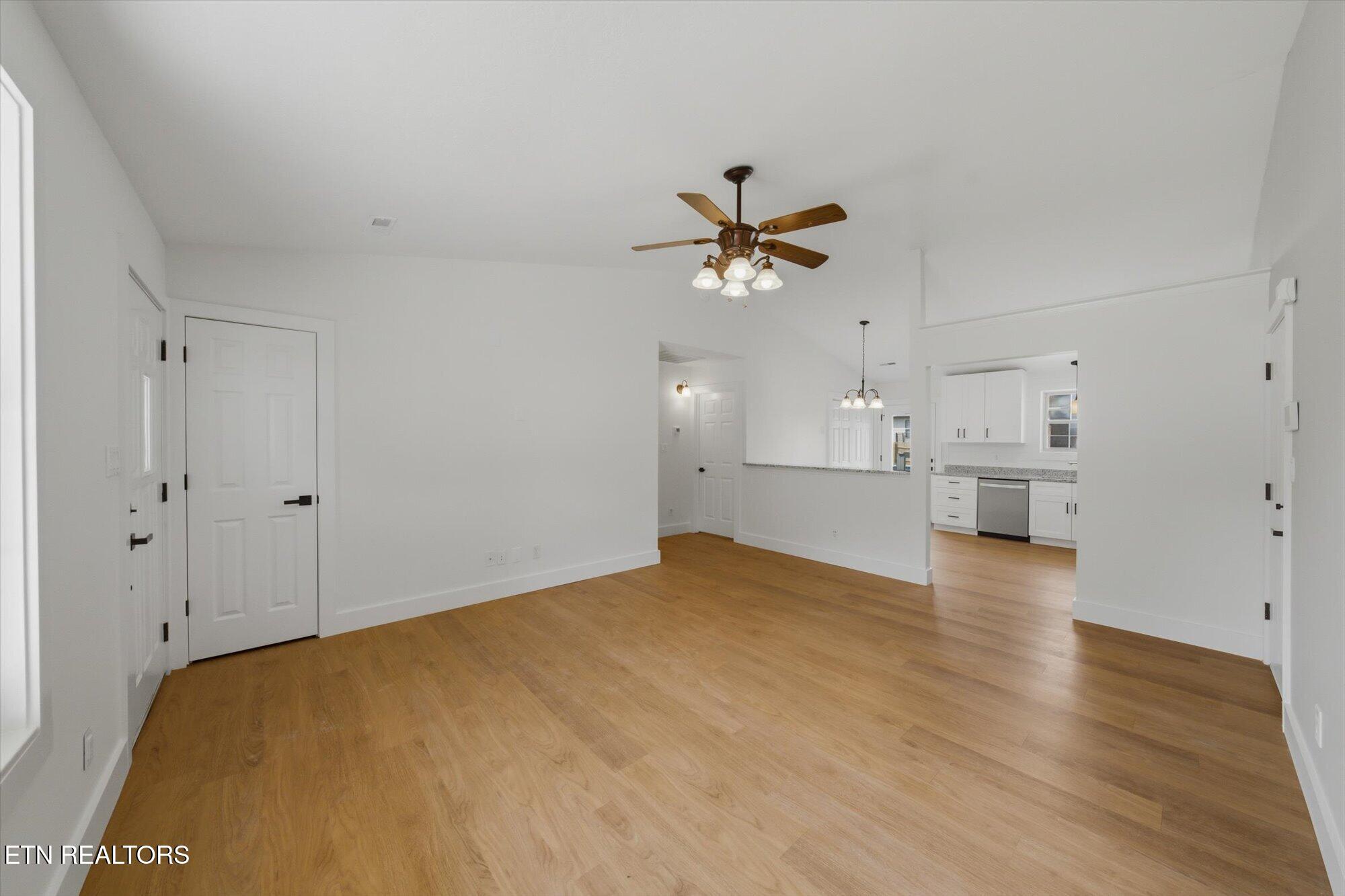 7444 Lyle Bend Lane Knoxville TN 37918