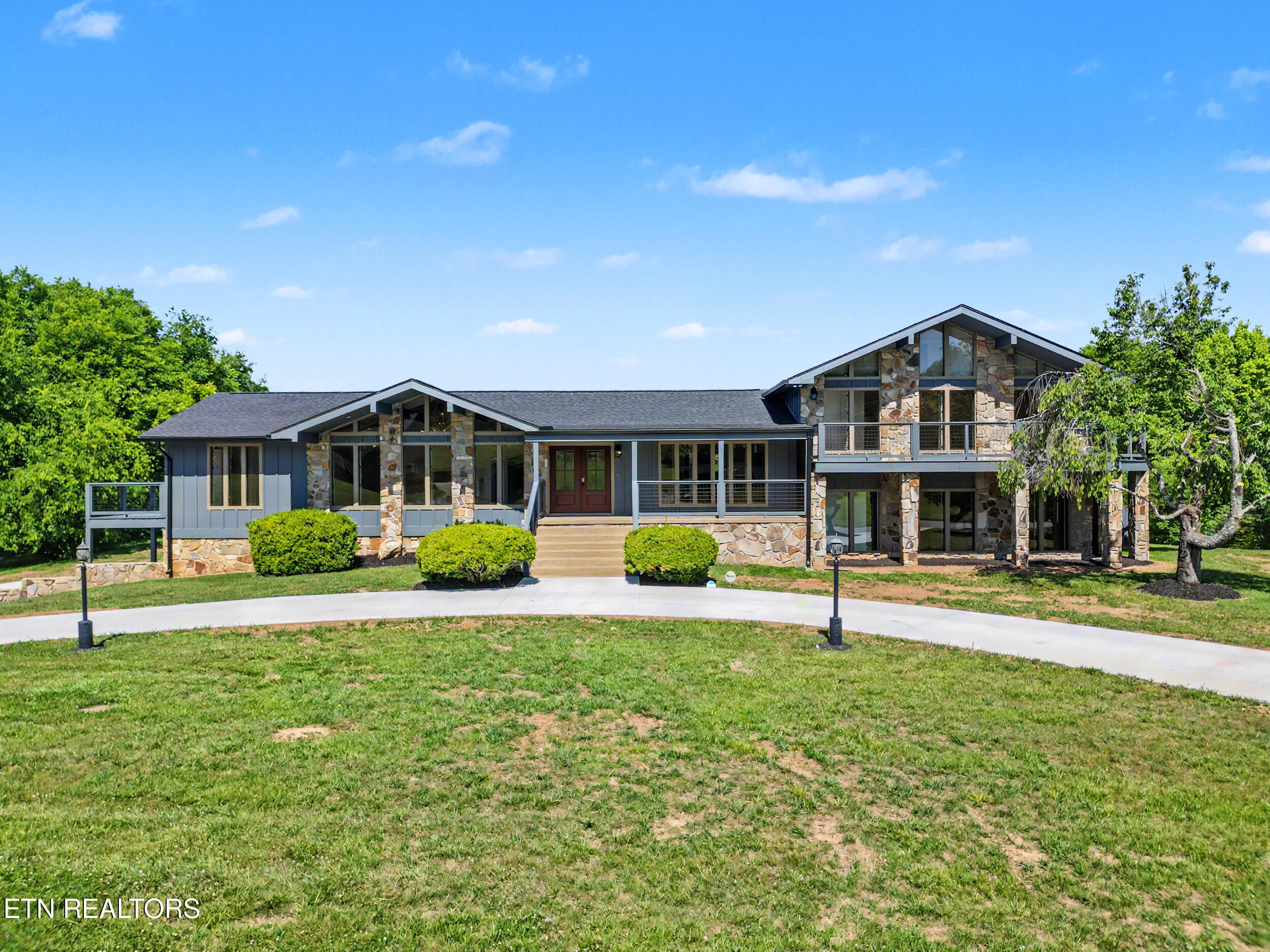 1414 Clinch View Circle Jefferson City TN 37760