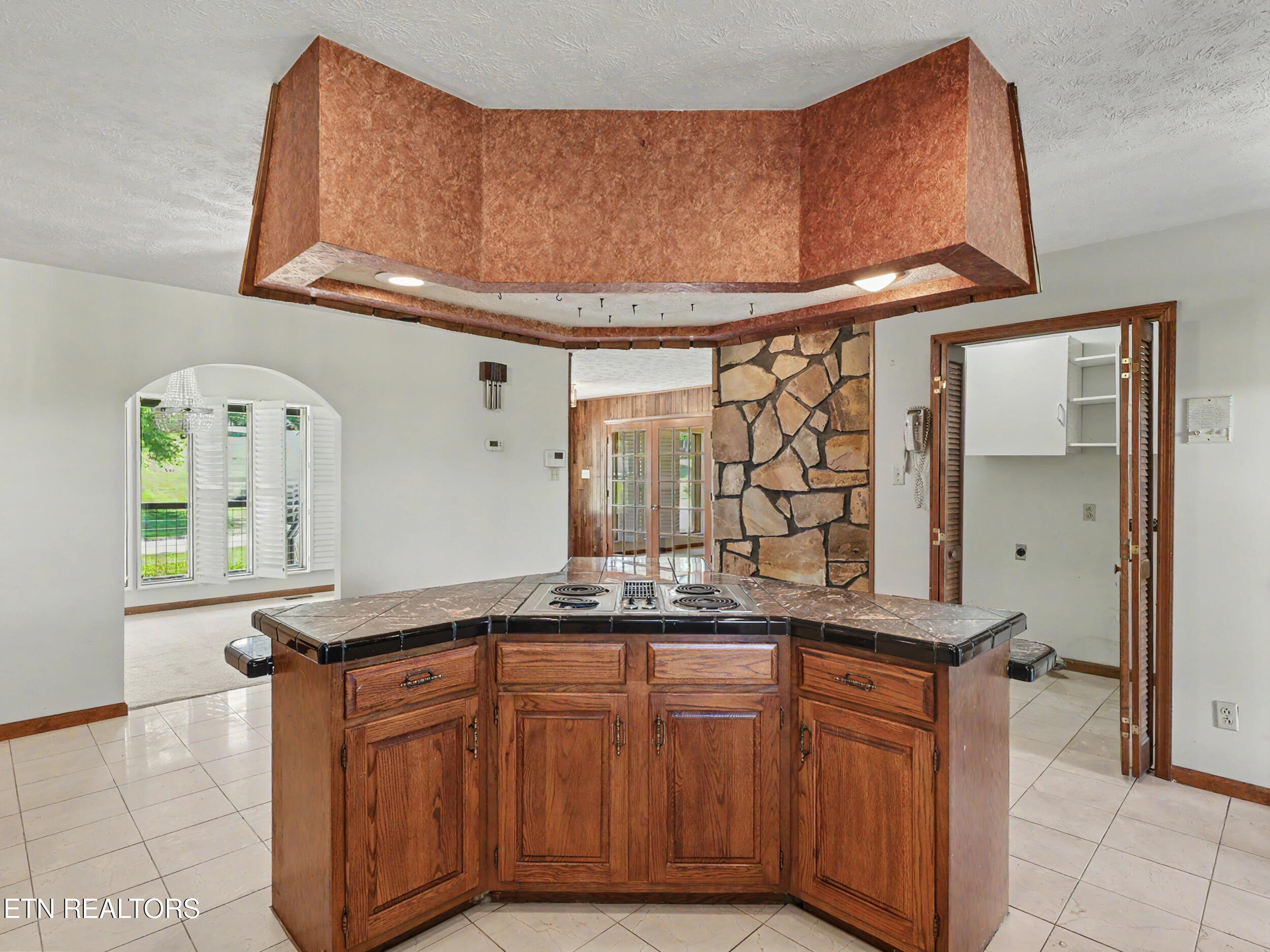 1414 Clinch View Circle Jefferson City TN 37760