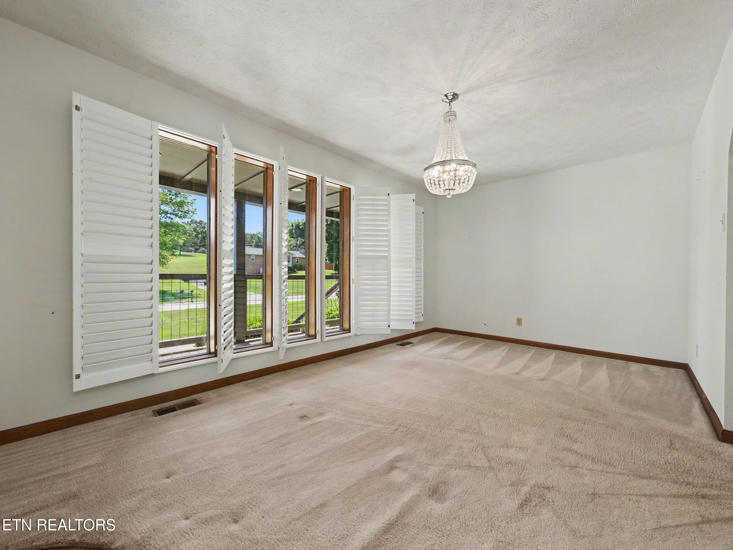 1414 Clinch View Circle Jefferson City TN 37760