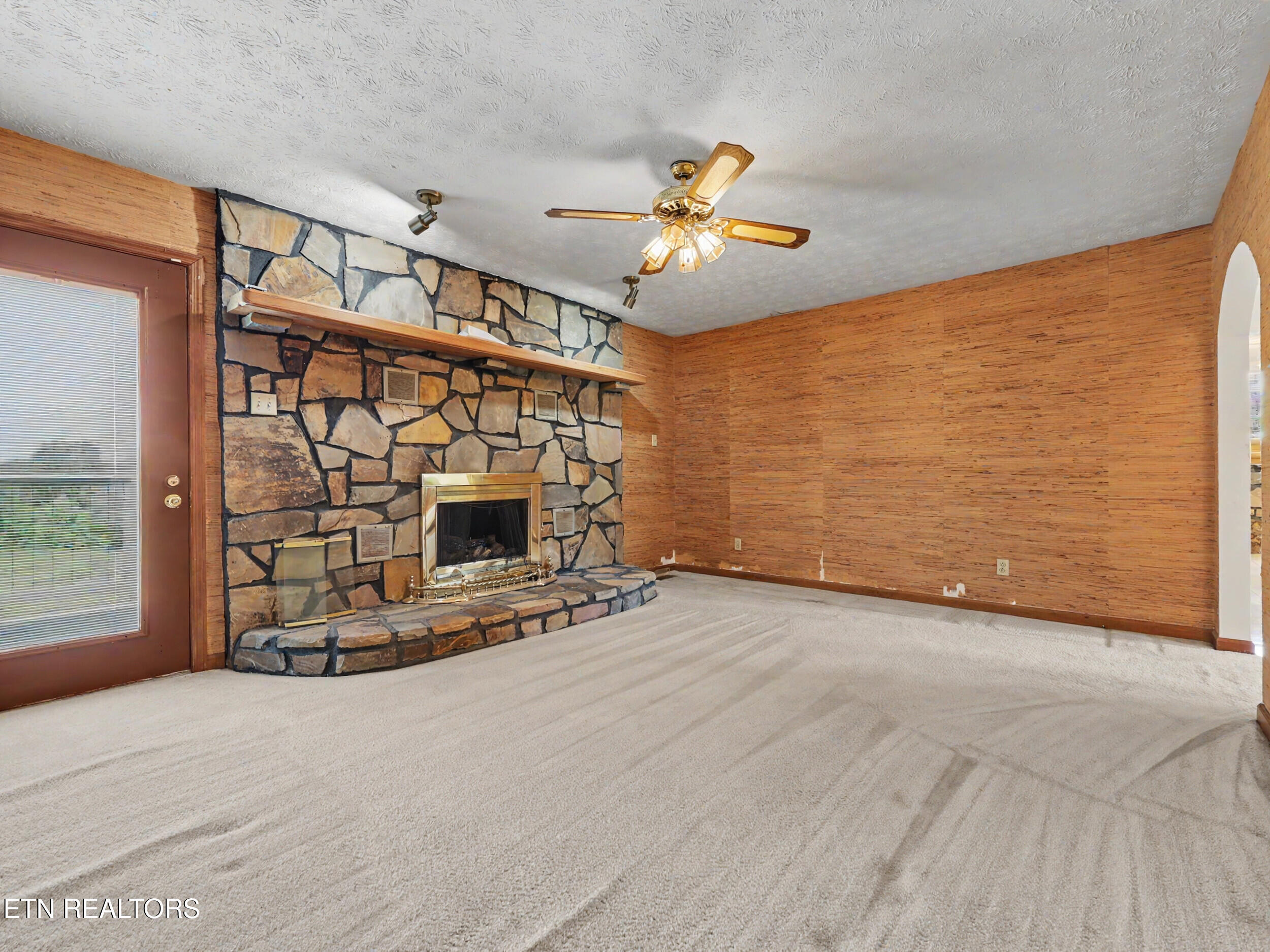 1414 Clinch View Circle Jefferson City TN 37760