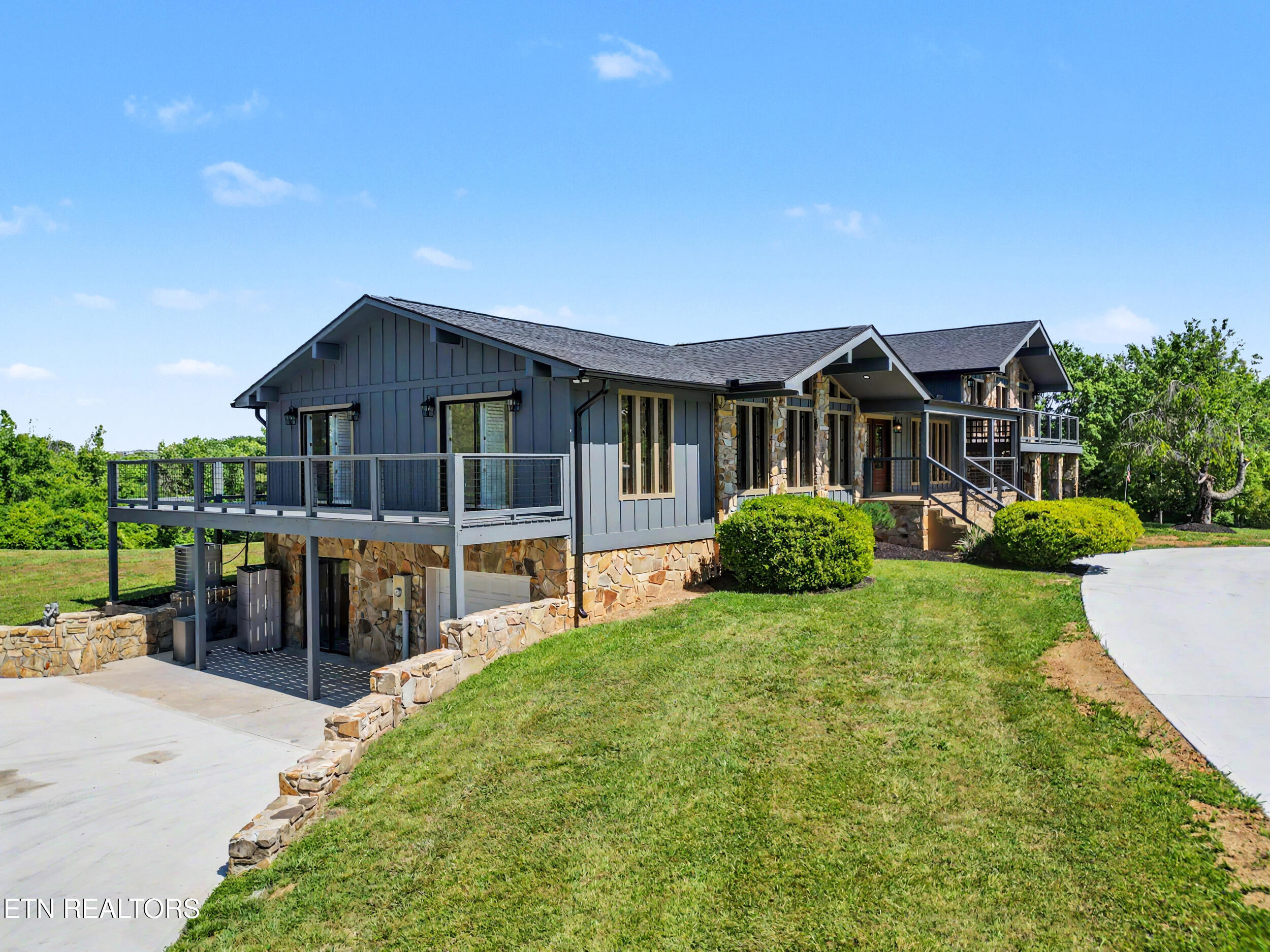 1414 Clinch View Circle Jefferson City TN 37760