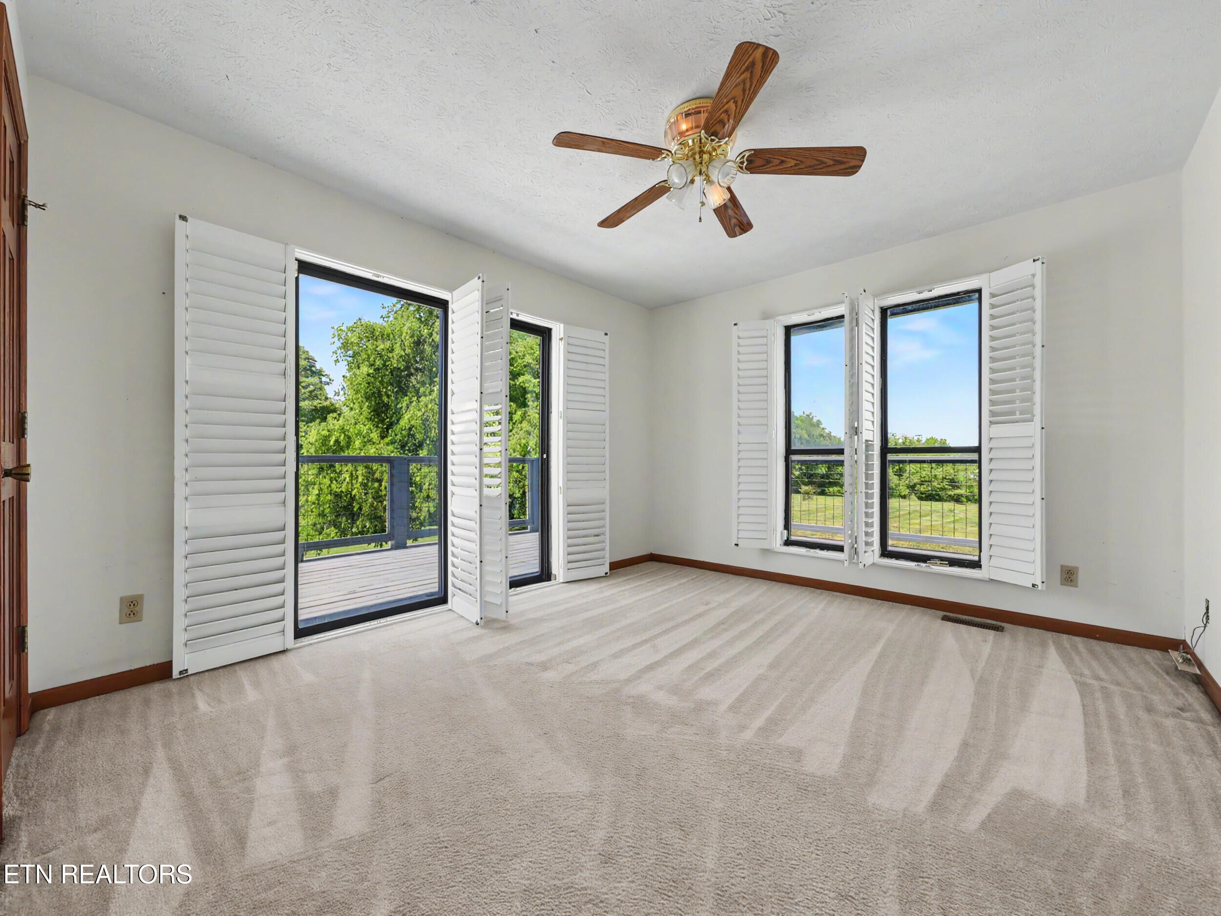1414 Clinch View Circle Jefferson City TN 37760