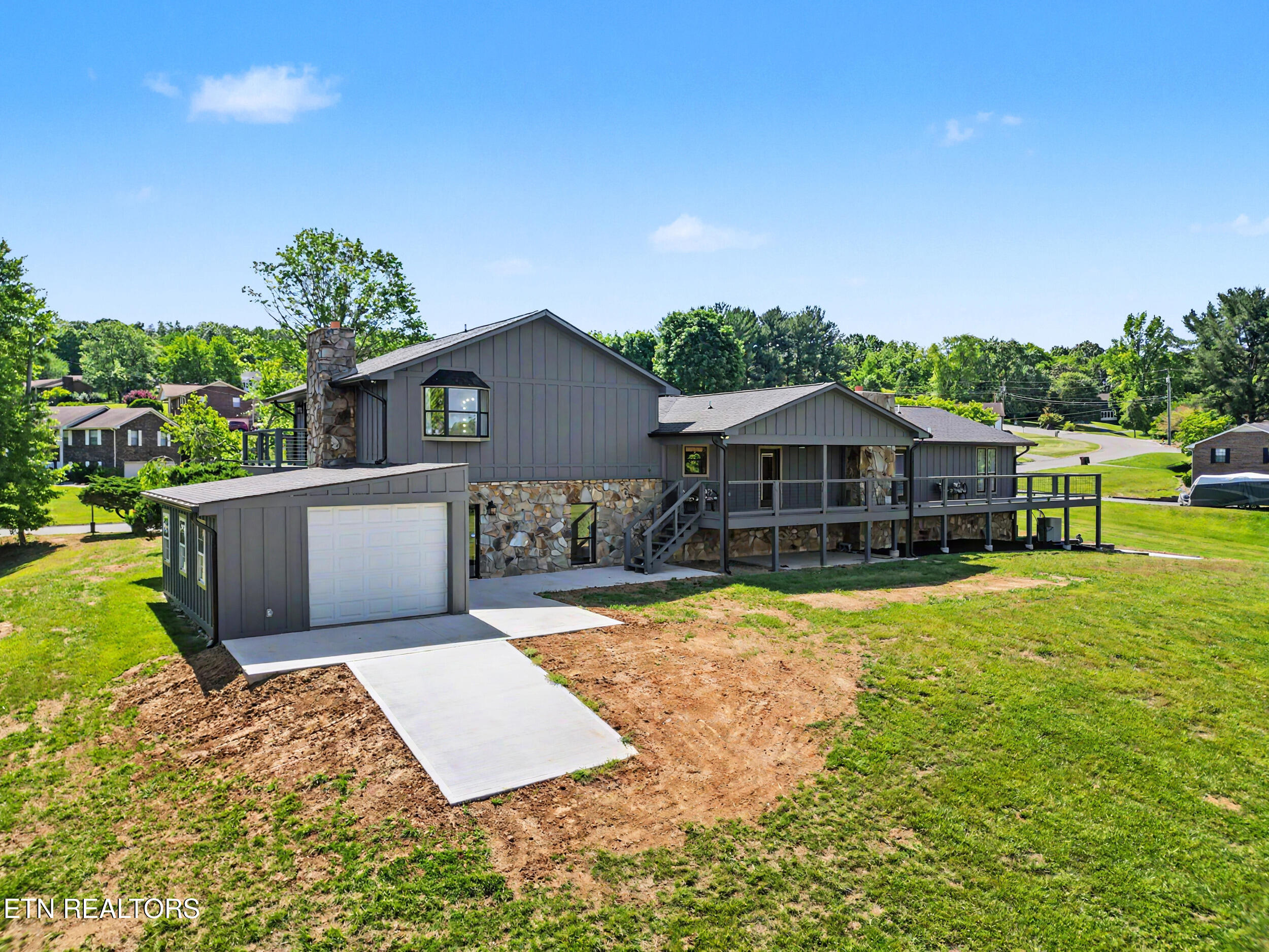 1414 Clinch View Circle Jefferson City TN 37760