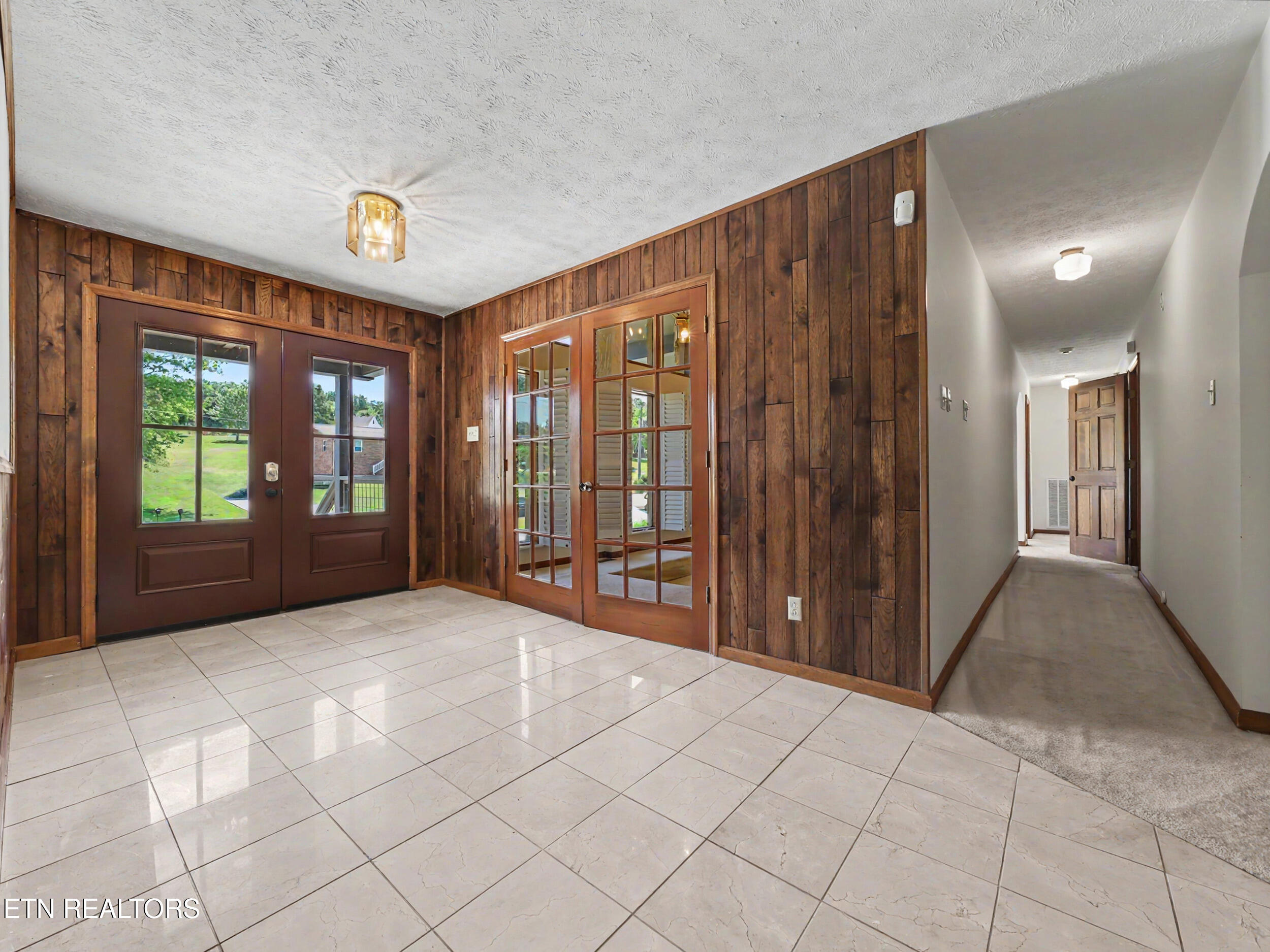 1414 Clinch View Circle Jefferson City TN 37760
