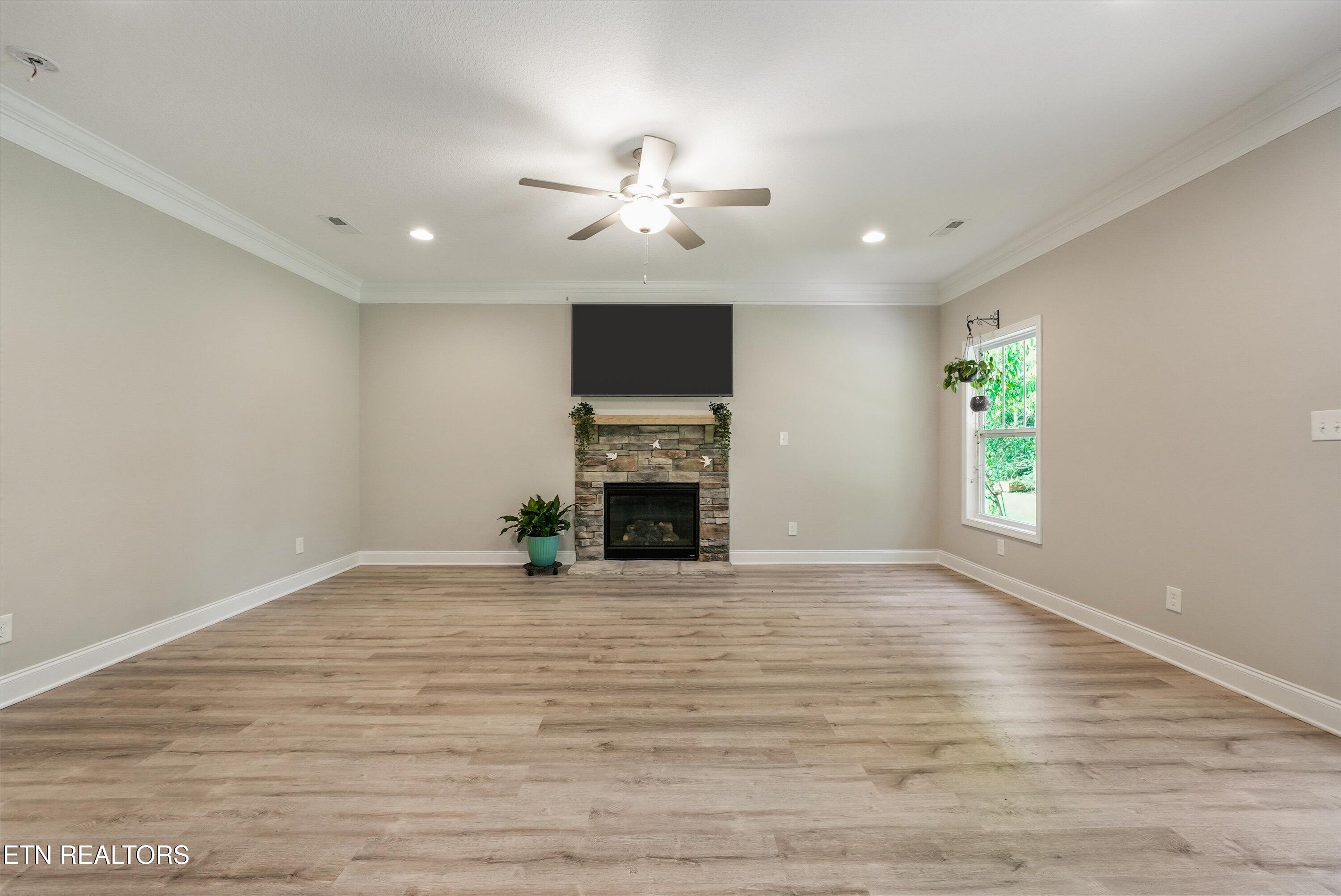 8537 Creek Valley Lane Knoxville TN 37931