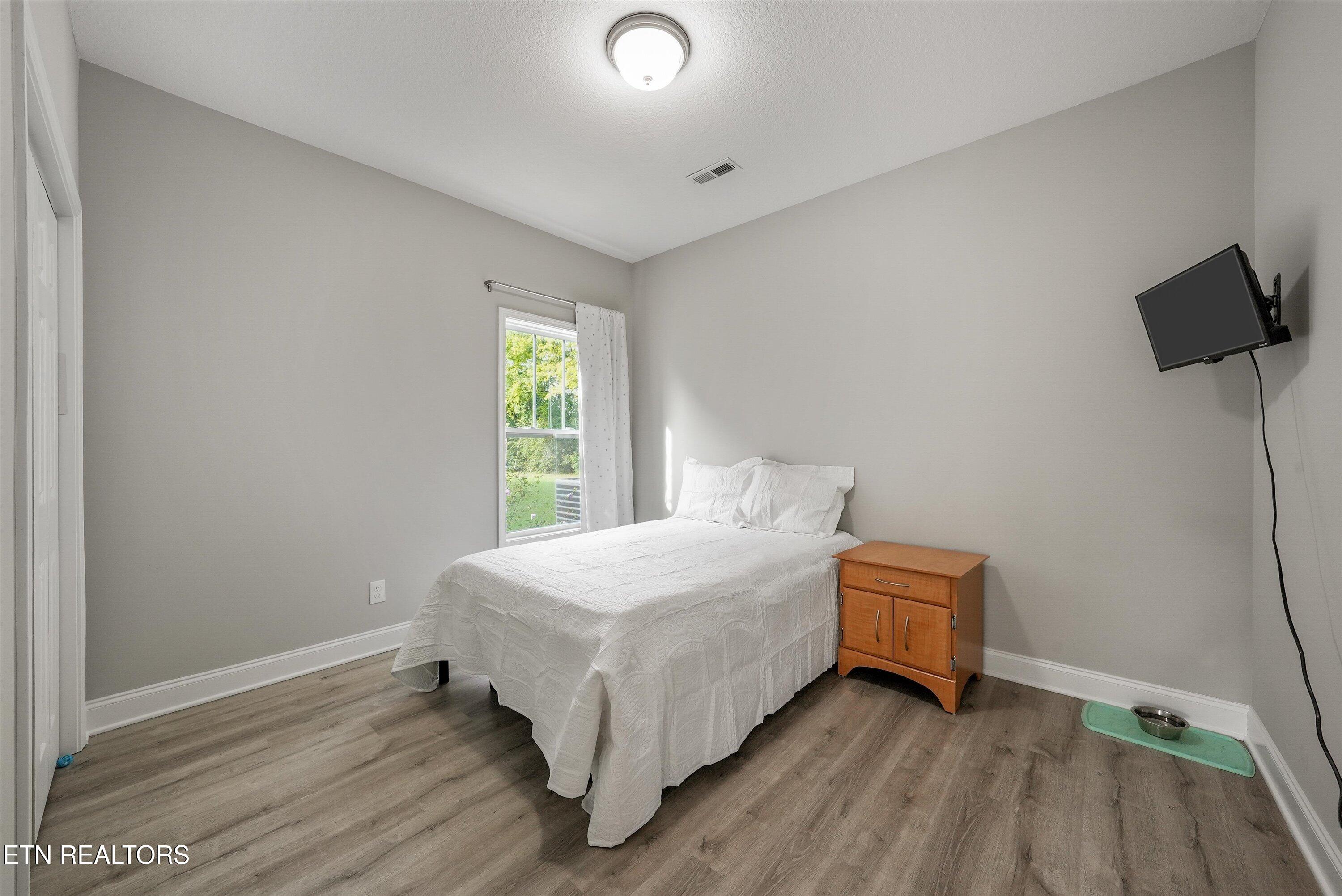 8537 Creek Valley Lane Knoxville TN 37931