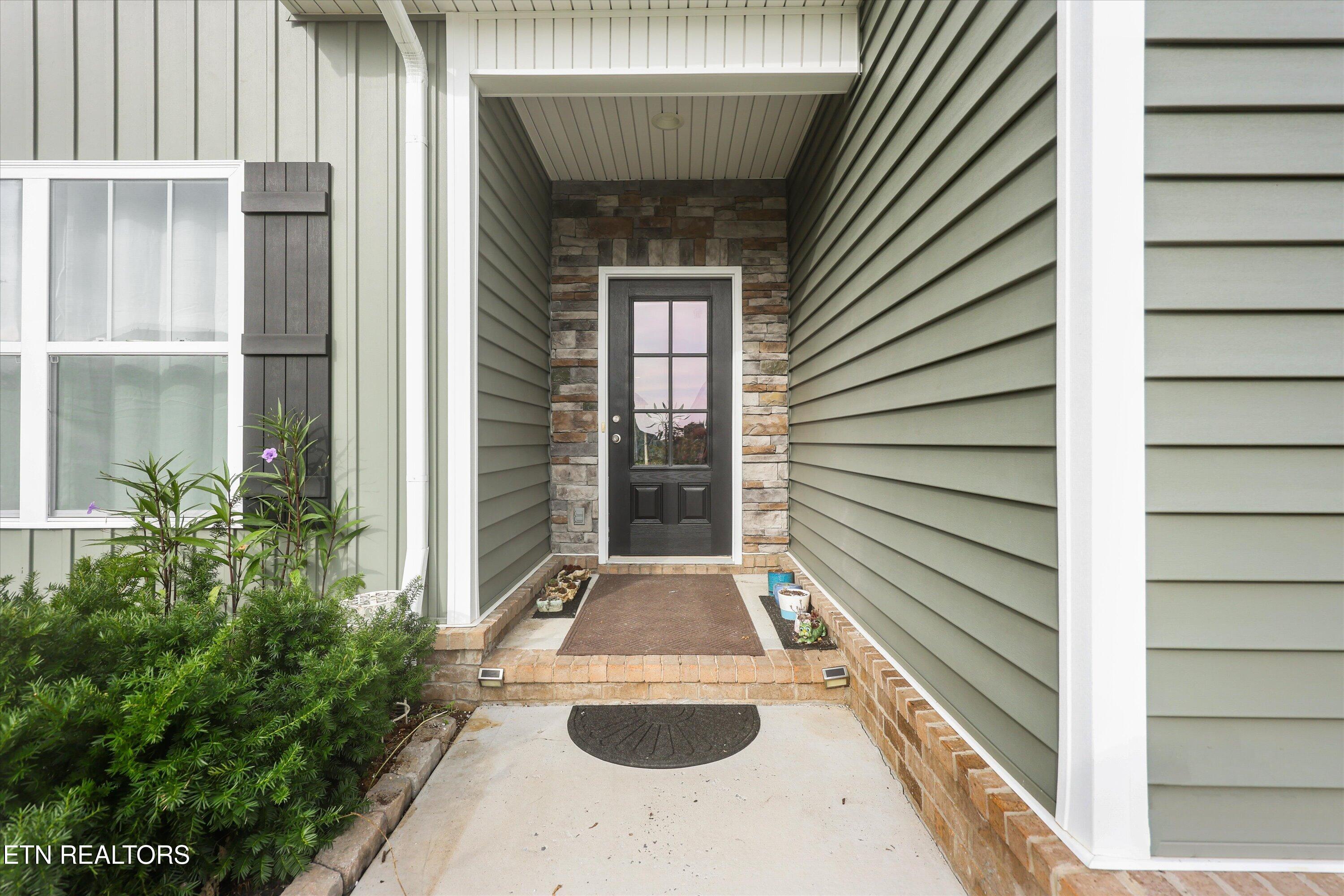 8537 Creek Valley Lane Knoxville TN 37931