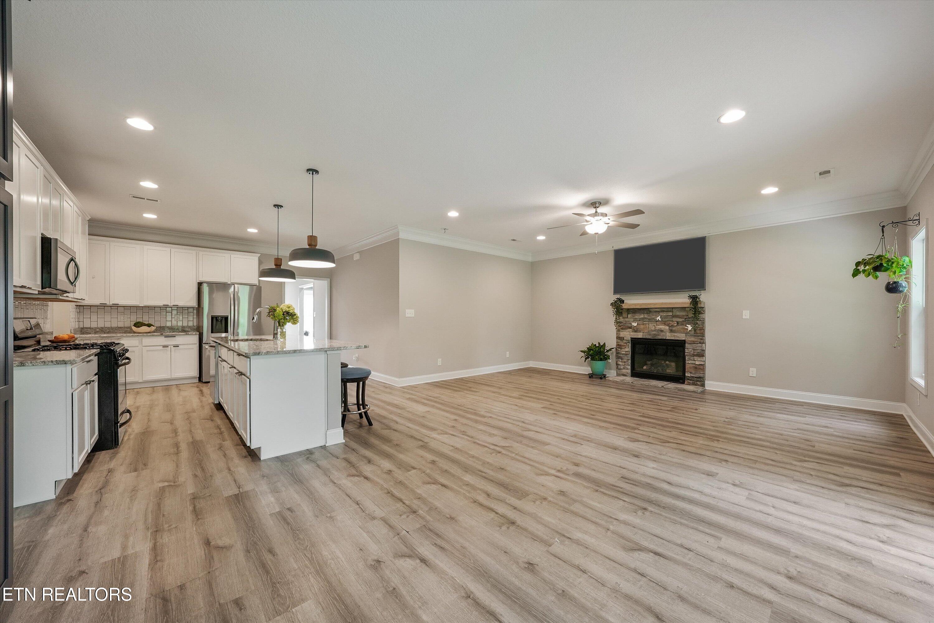 8537 Creek Valley Lane Knoxville TN 37931
