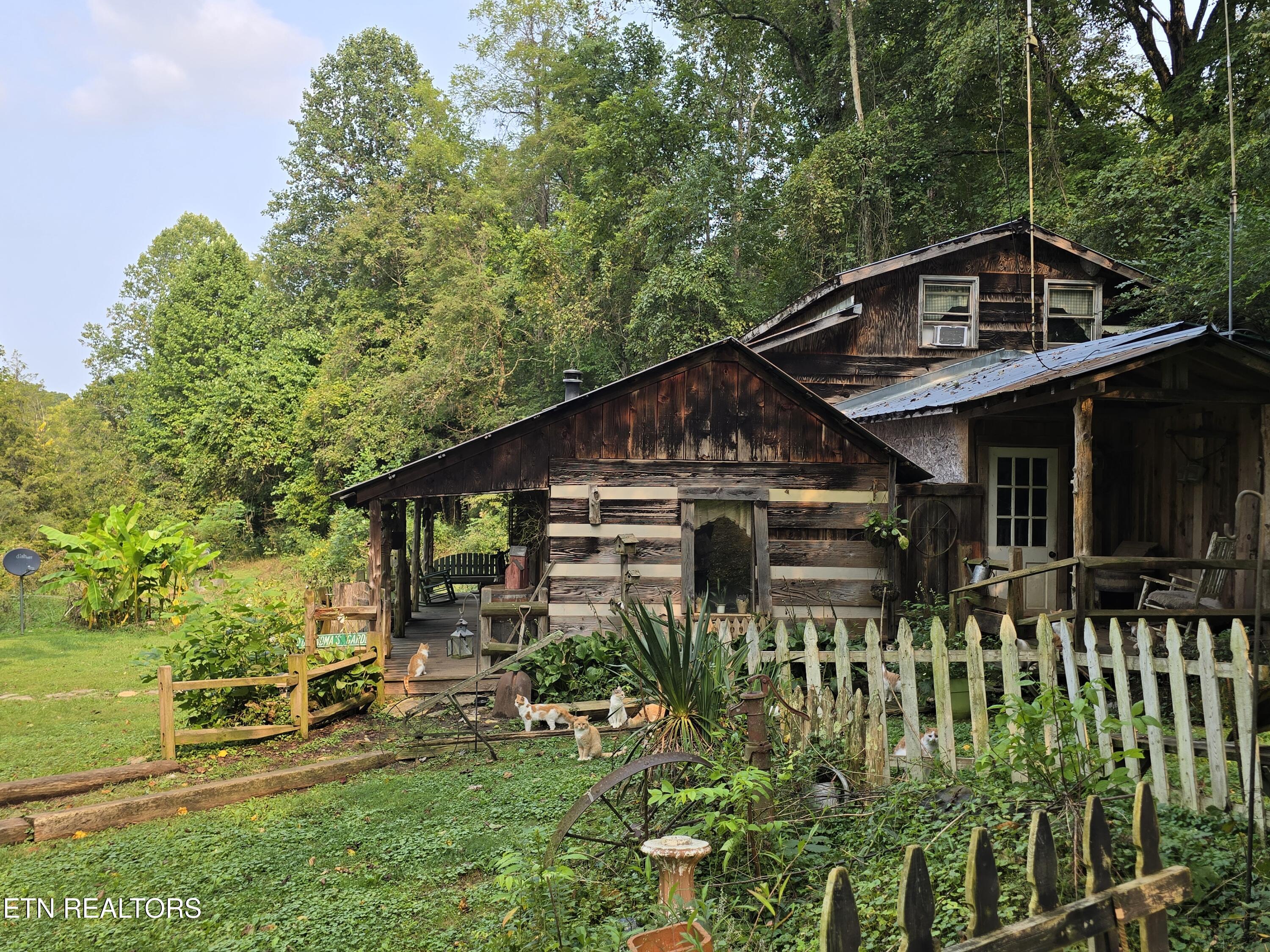 170 Parker Road Eidson TN 37731